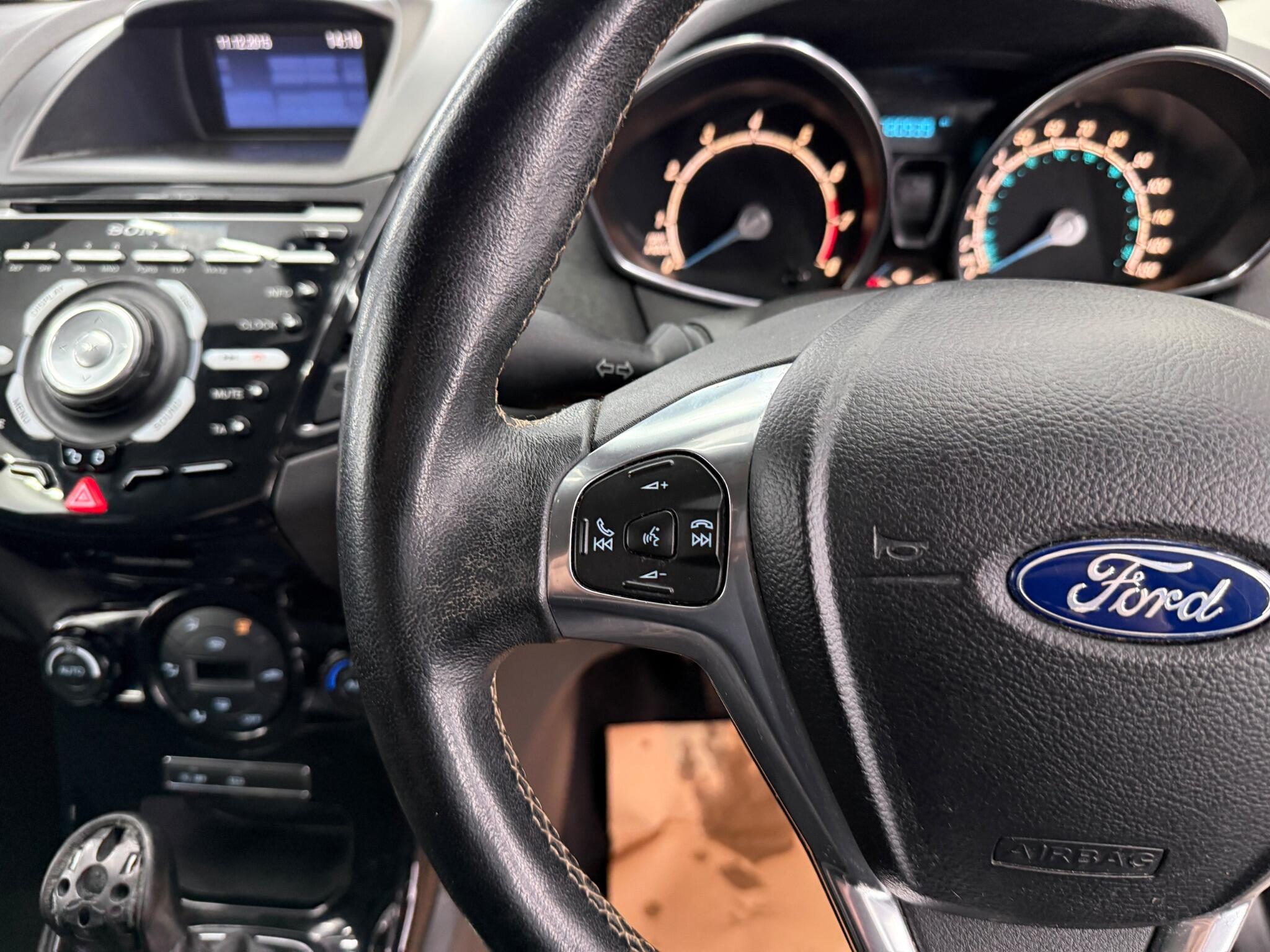 Ford Fiesta view 29