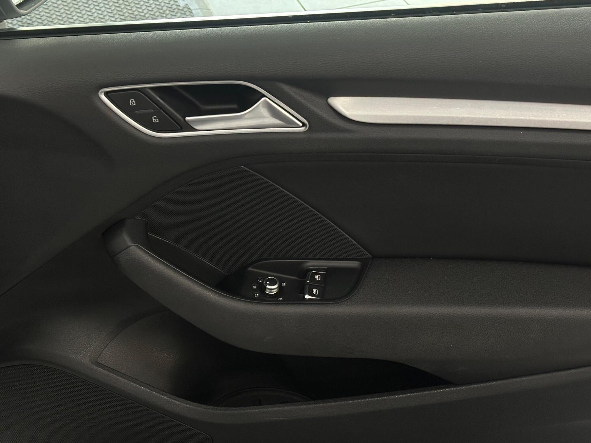 Audi A3 view 17