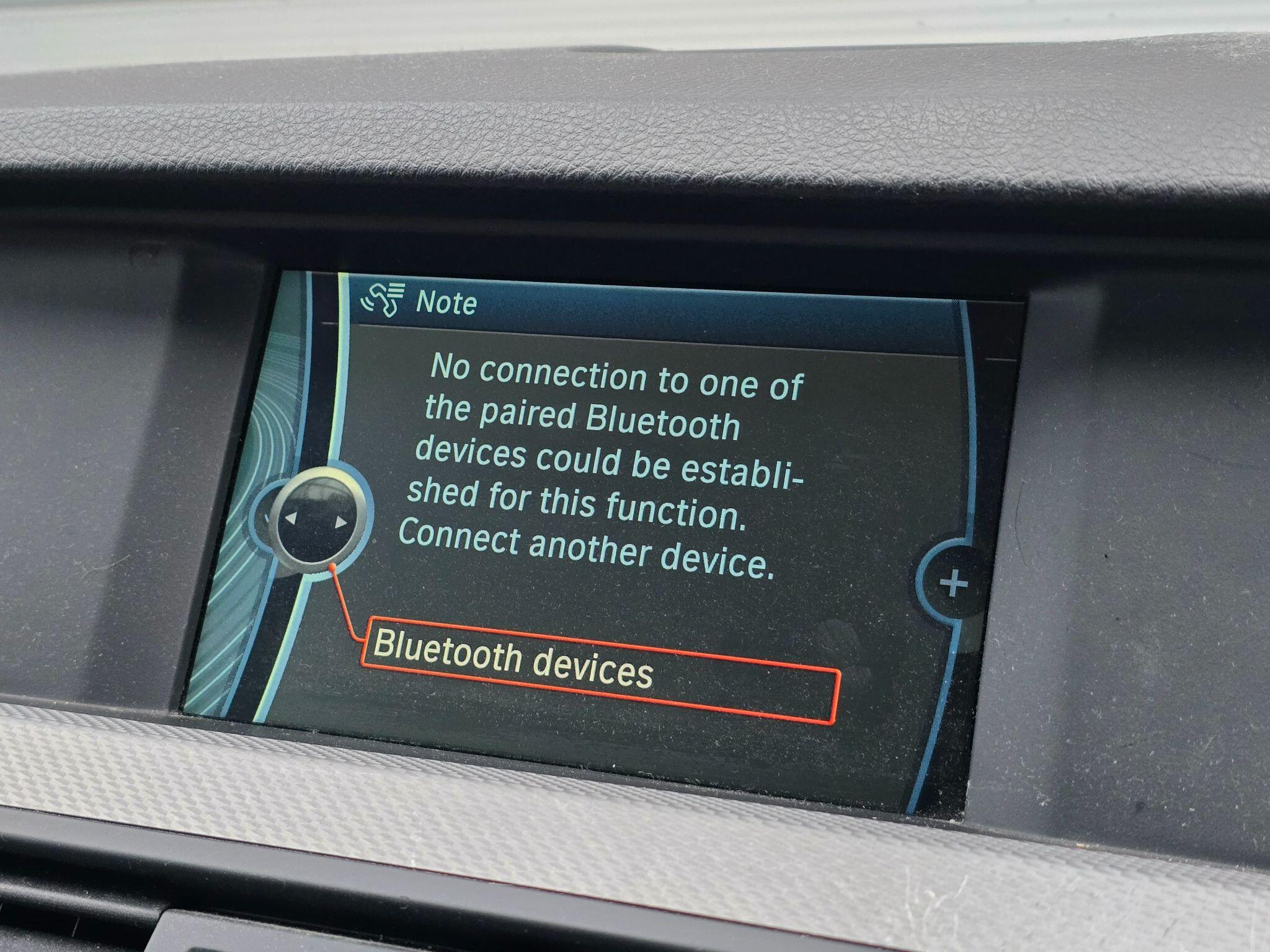 BMW 5 Series view 19