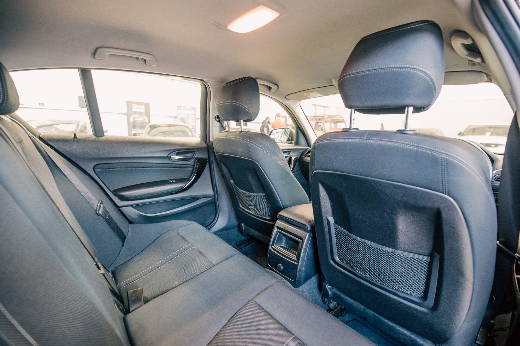 BMW 1 Series view 11