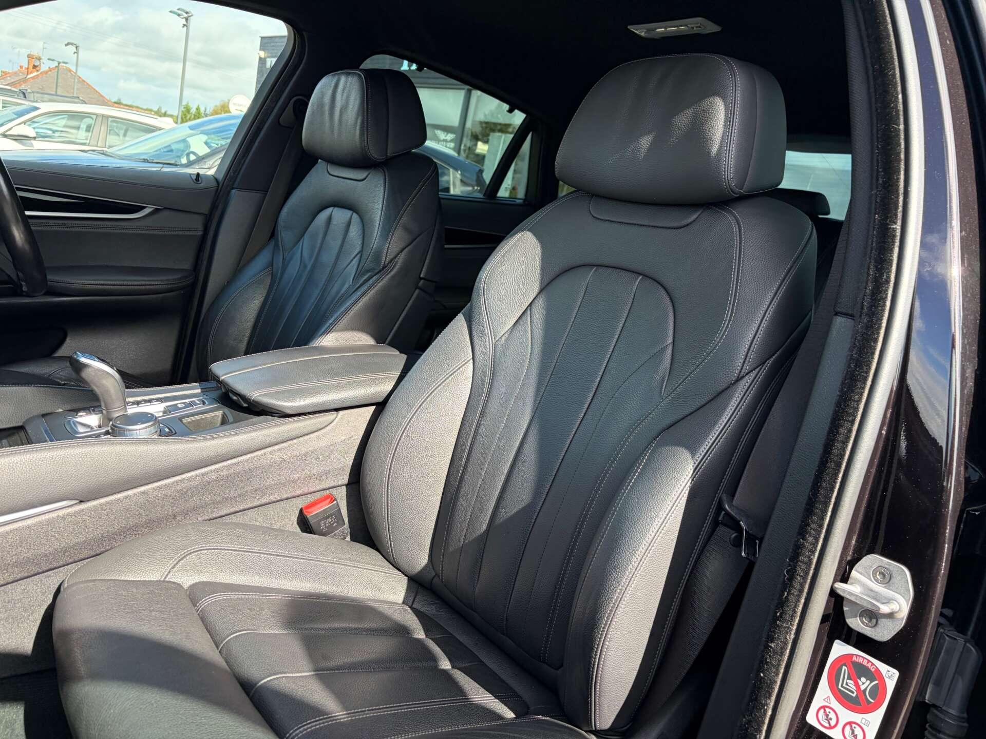 BMW X6 view 17