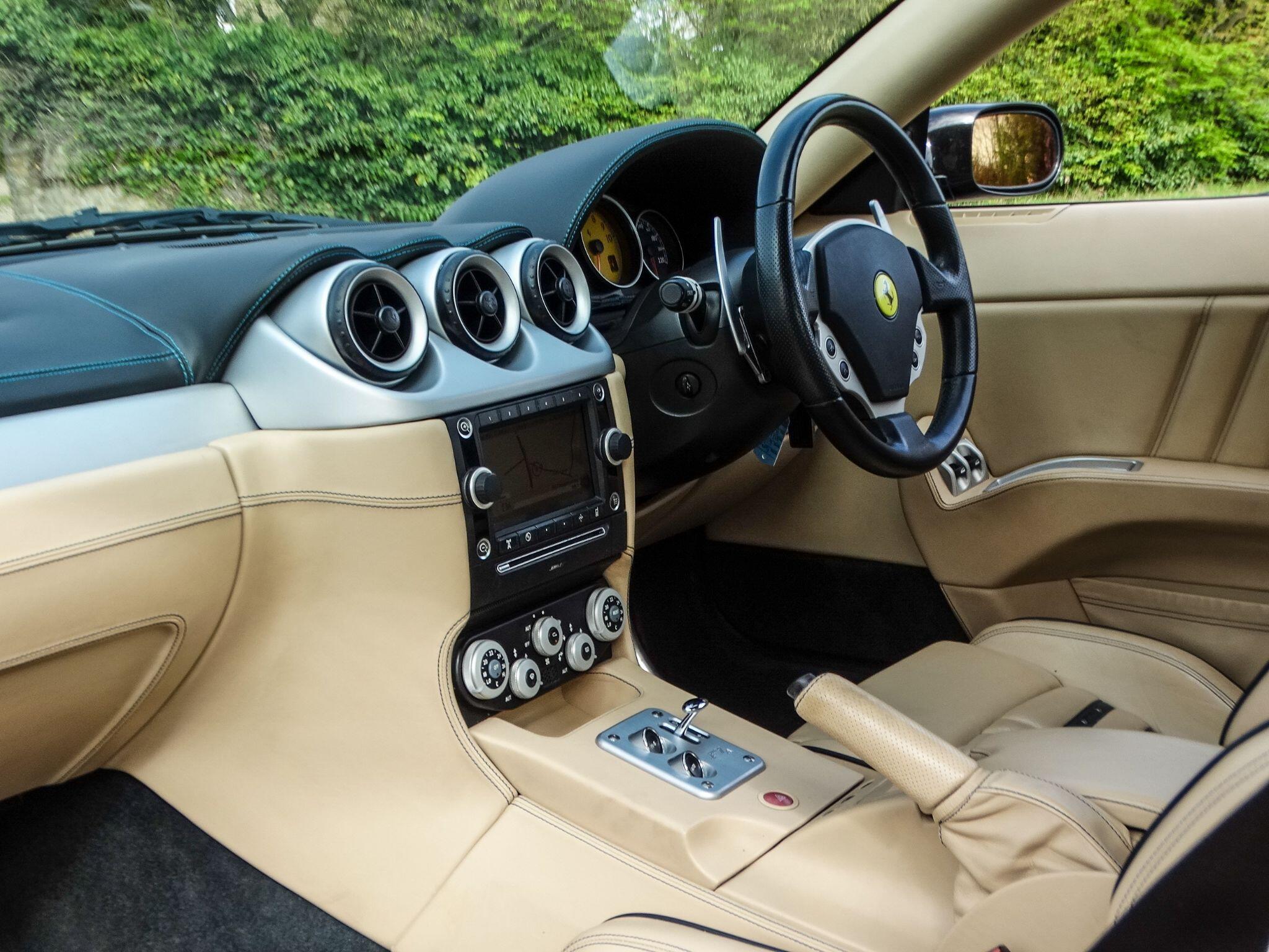Ferrari 612 view 18