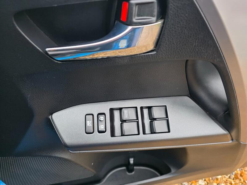 2016 Toyota RAV4 image 42