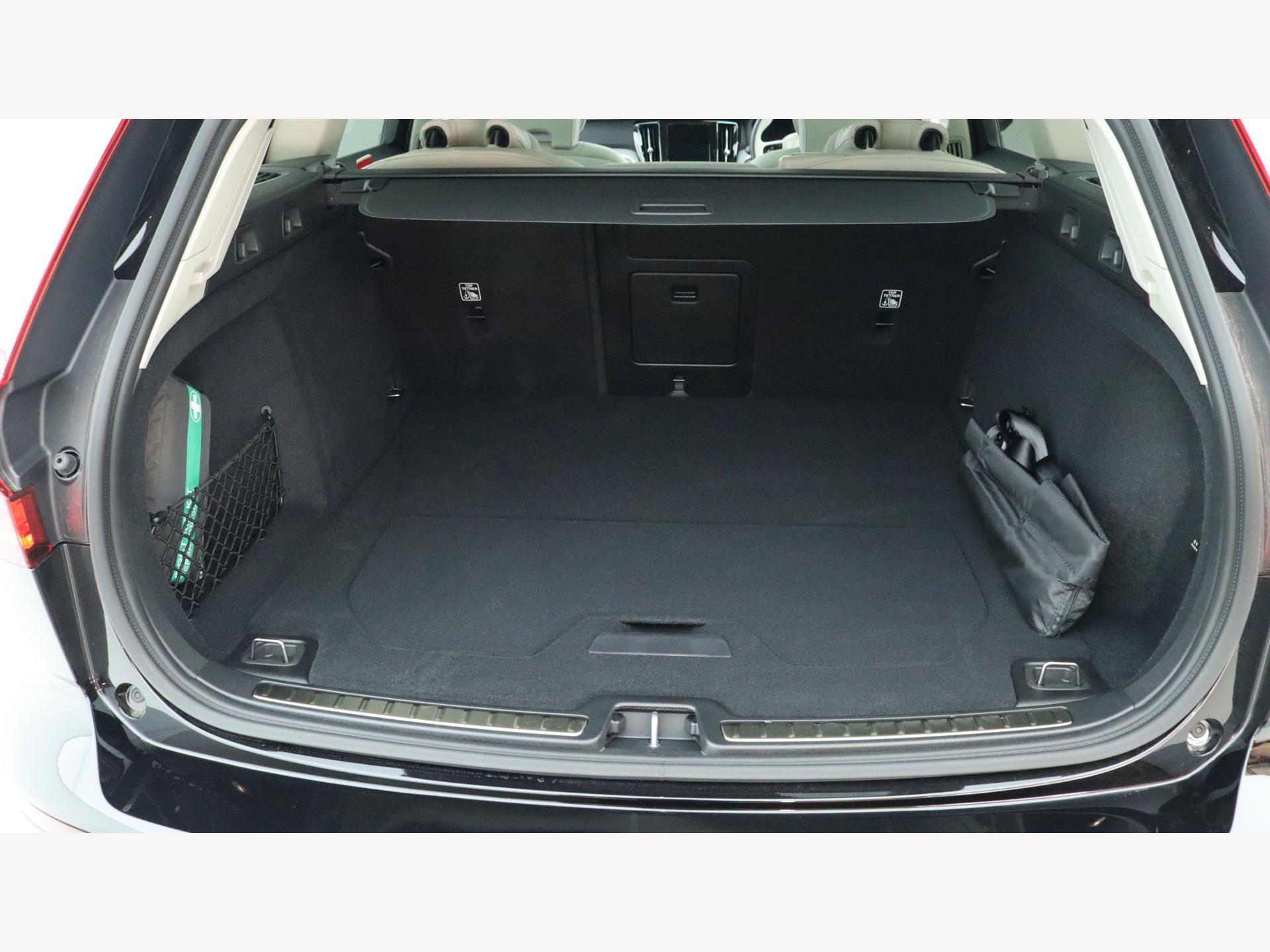 Volvo V60 view 16