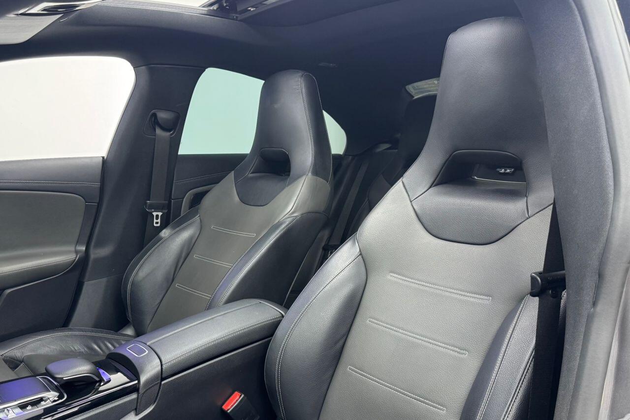 Mercedes-Benz Cla view 46