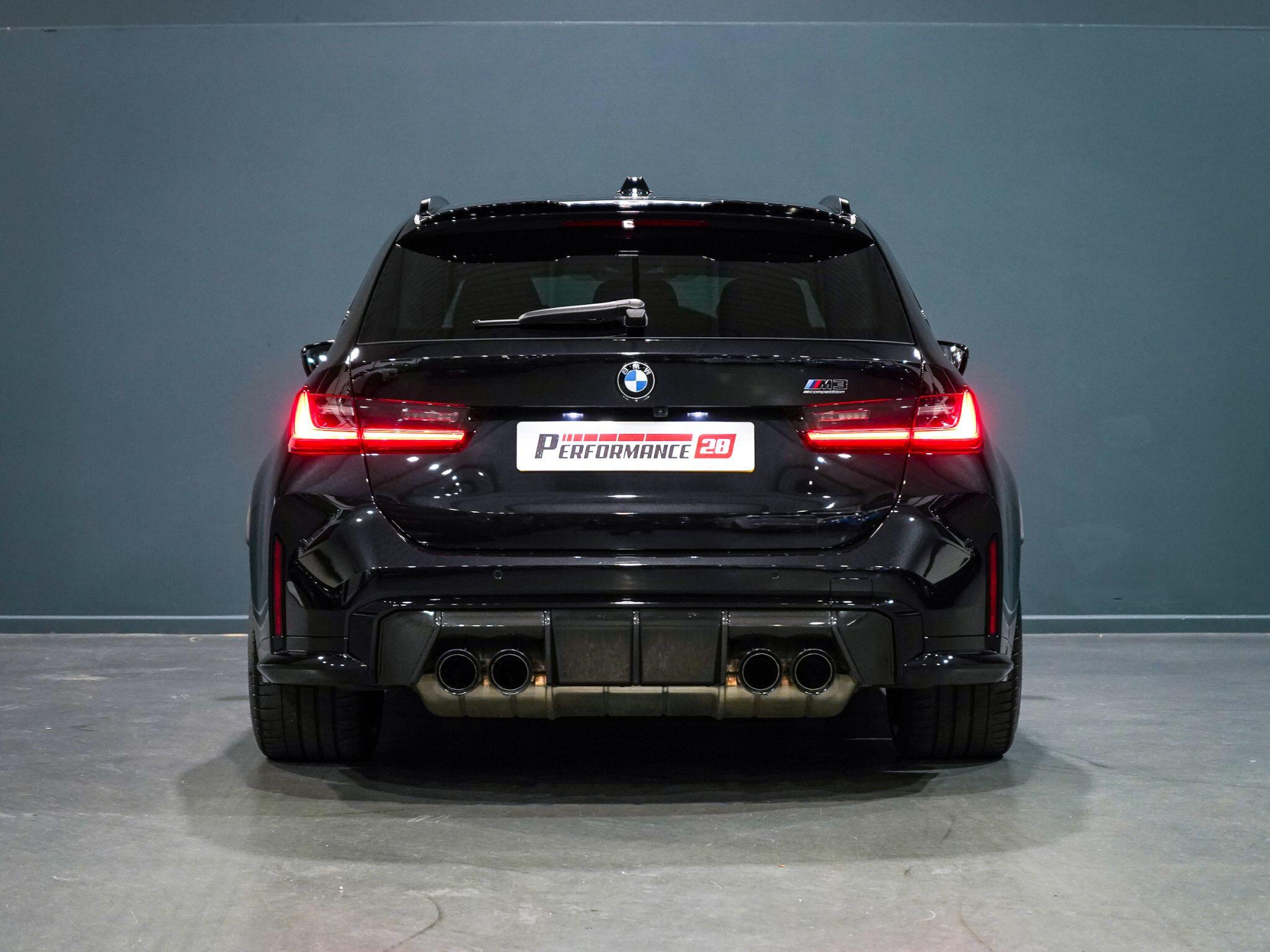 BMW M3 view 5
