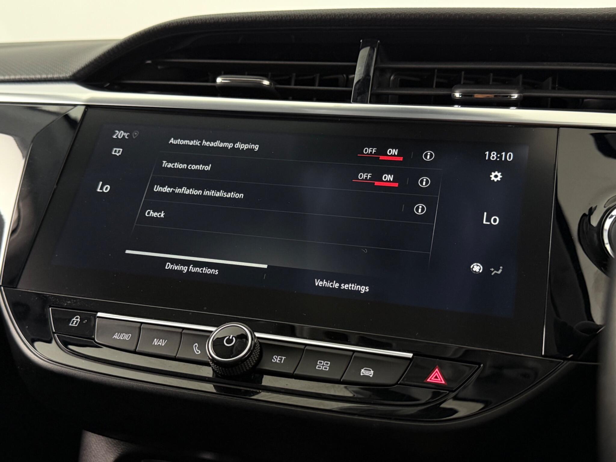 Vauxhall Corsa view 26