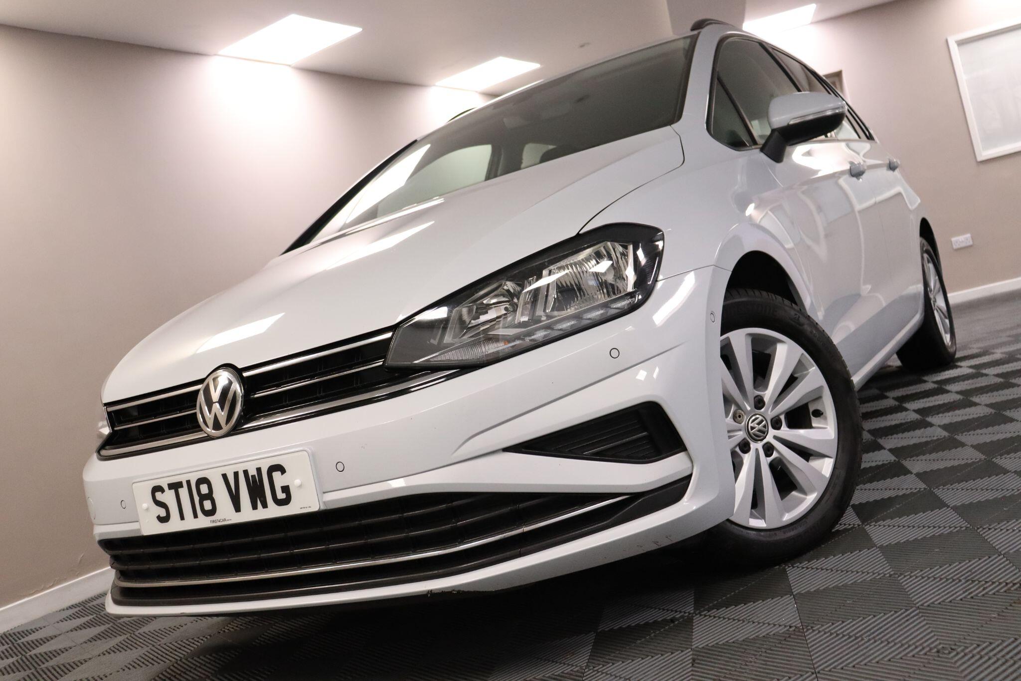 Volkswagen Golf SV view 32