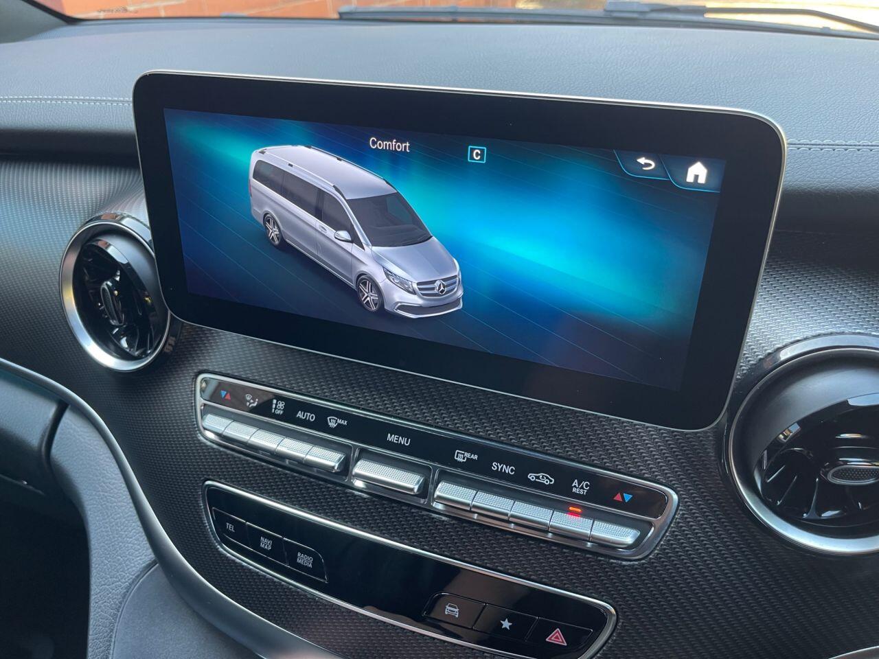 Mercedes-Benz V Class view 21
