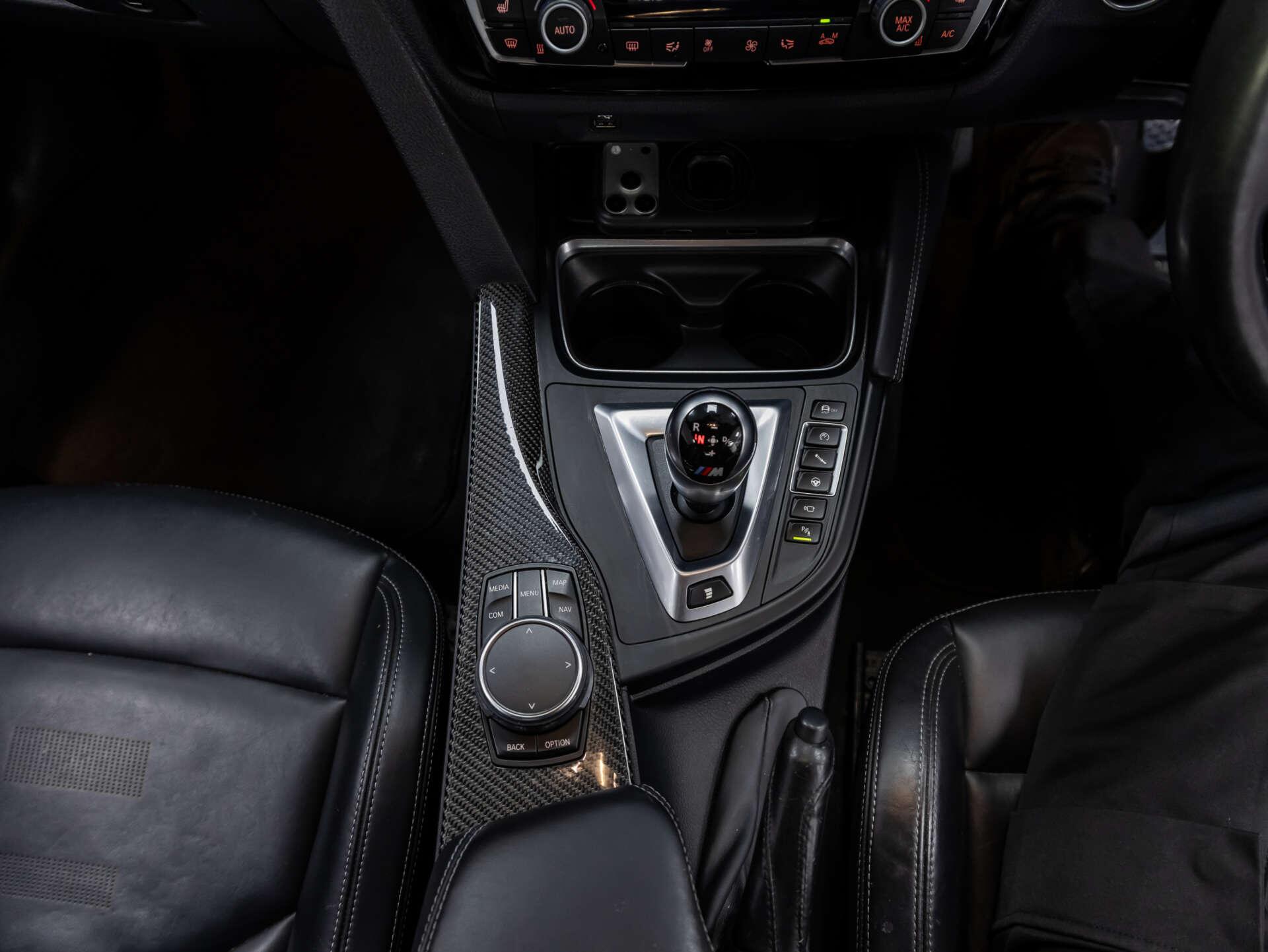 BMW M4 view 44