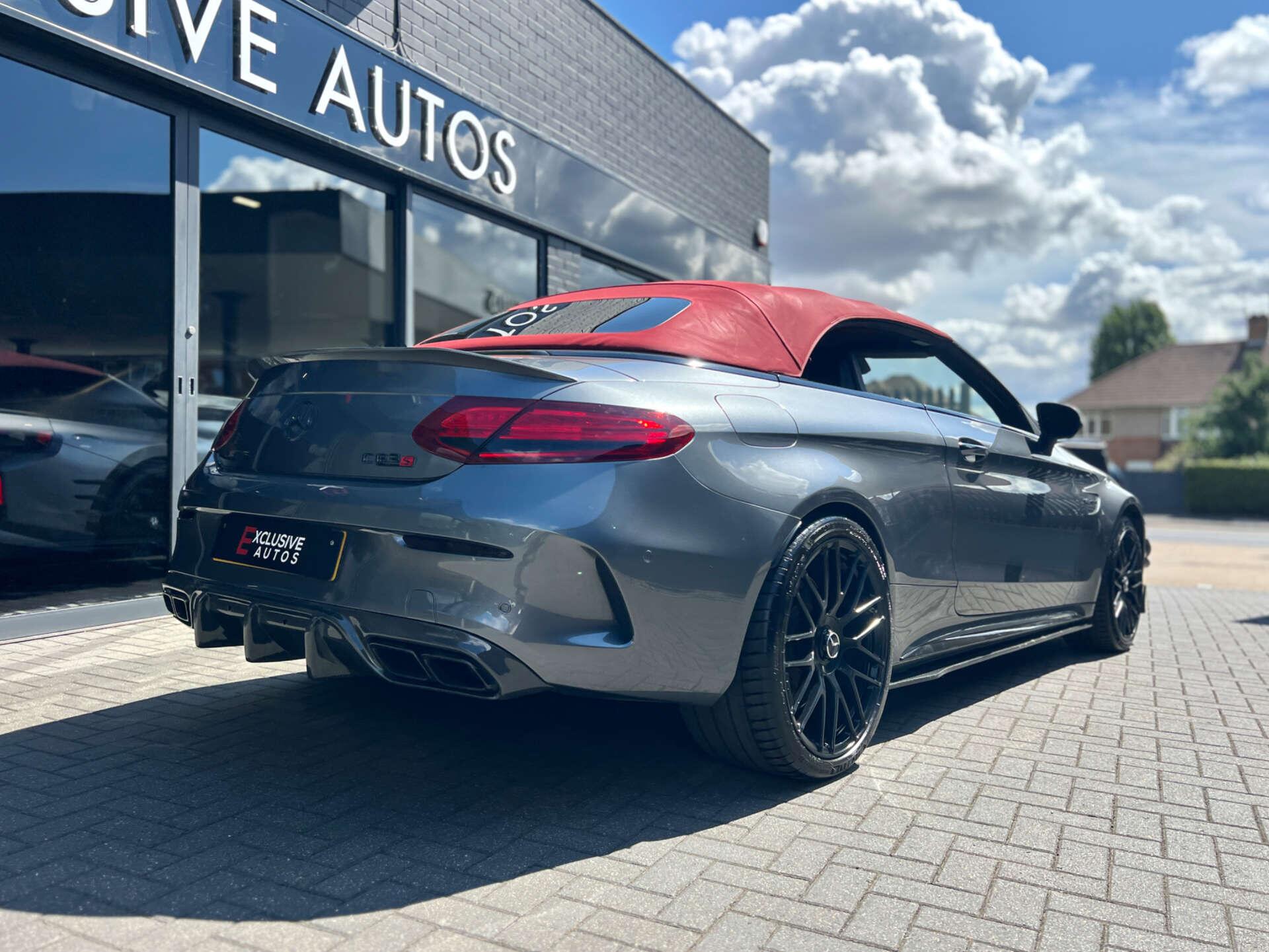 Mercedes-Benz C Class view 26