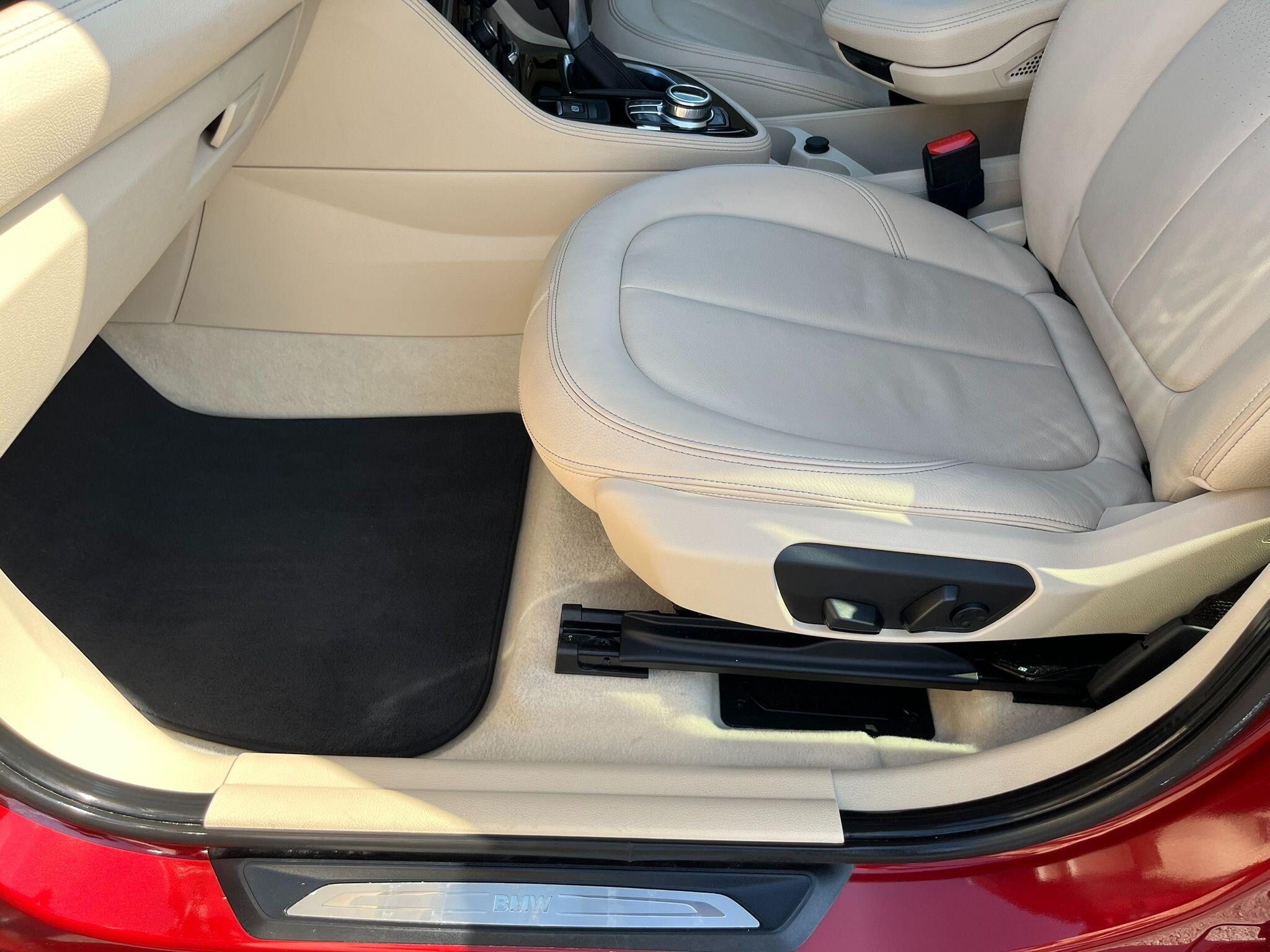 BMW 2 Series Active Tourer view 28
