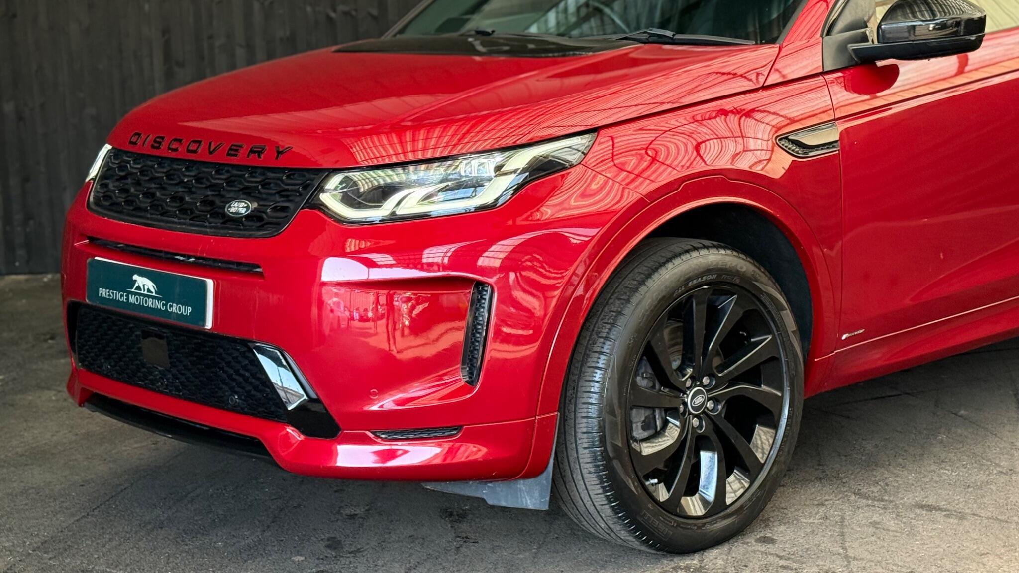 Land Rover Discovery Sport view 8
