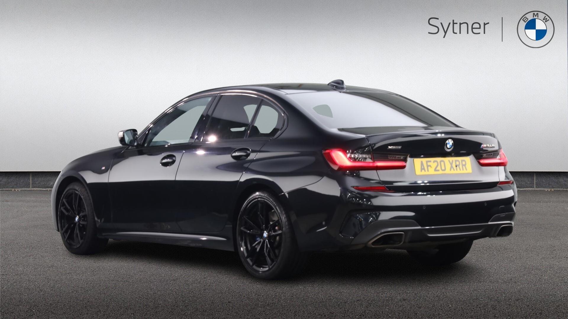 BMW 3 Series view 2