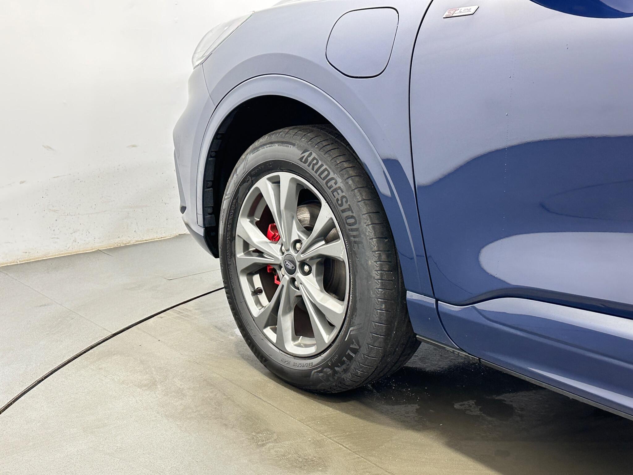 Ford Kuga view 52