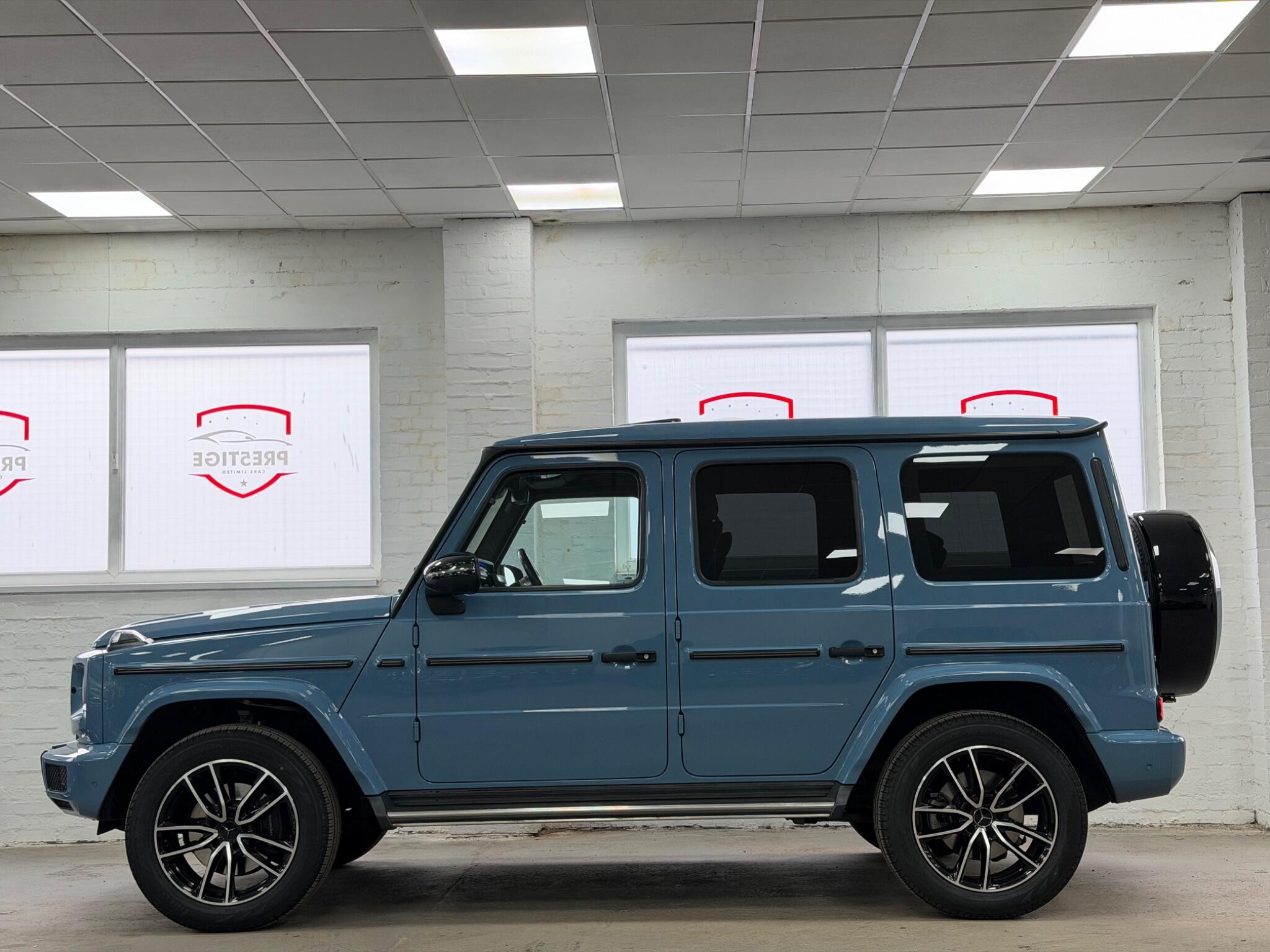 Mercedes-Benz G-Class view 61