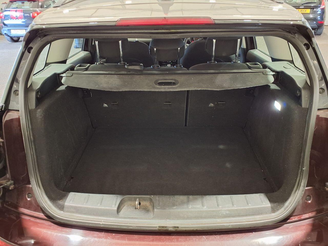 Mini Clubman view 12