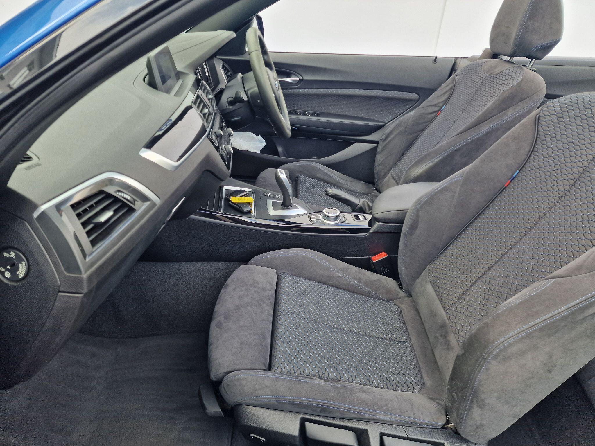 BMW 2 Series view 32