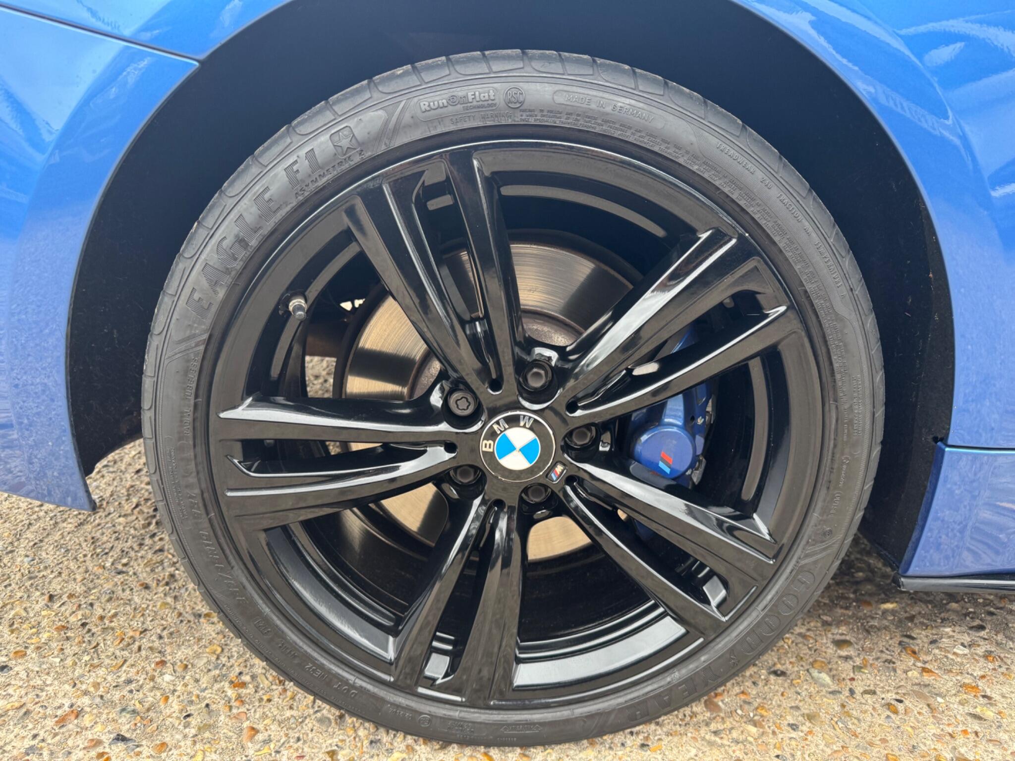 BMW 4 Series view 26