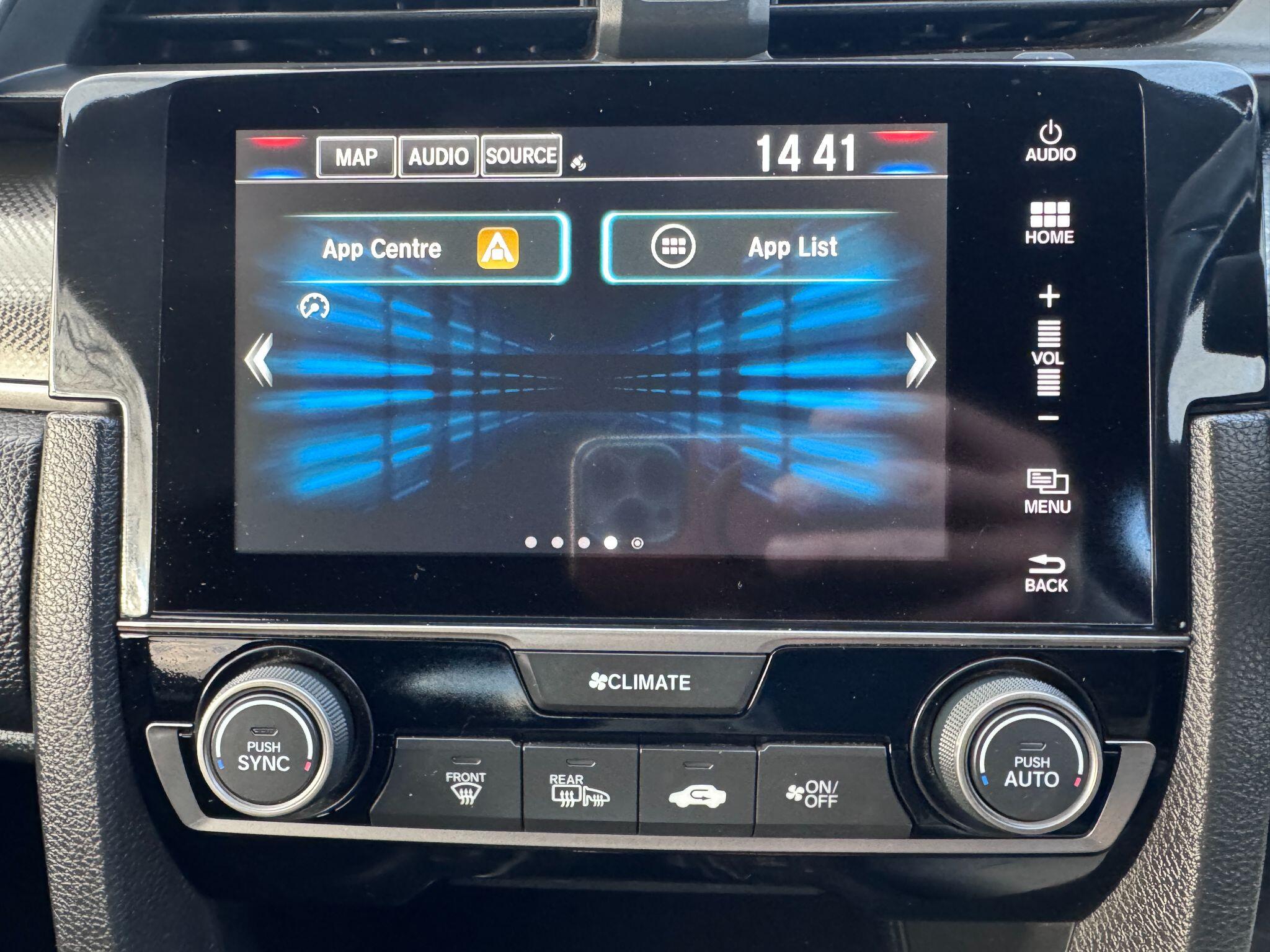 2017 Honda Civic image 50