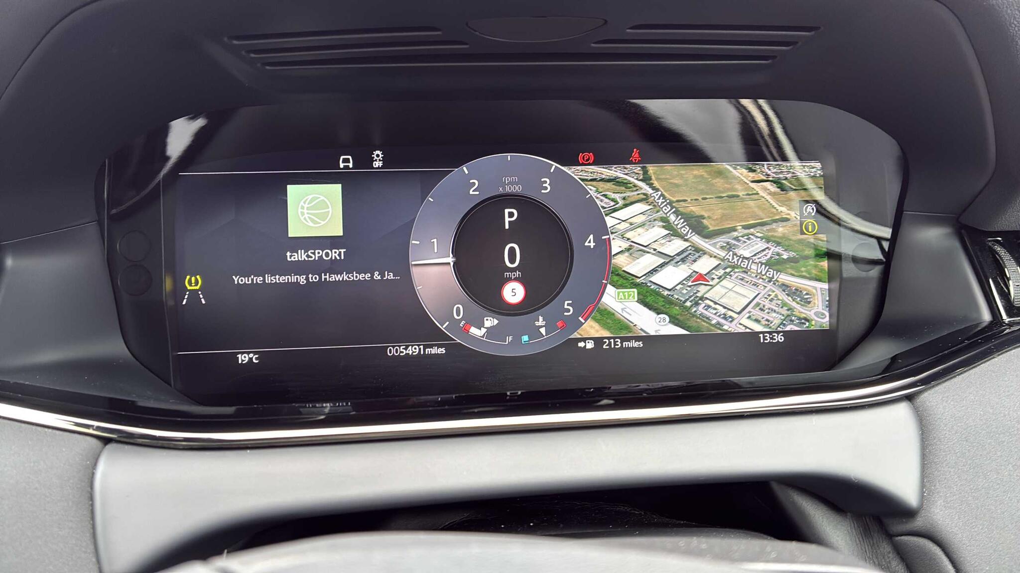 Land Rover Range Rover Evoque view 16