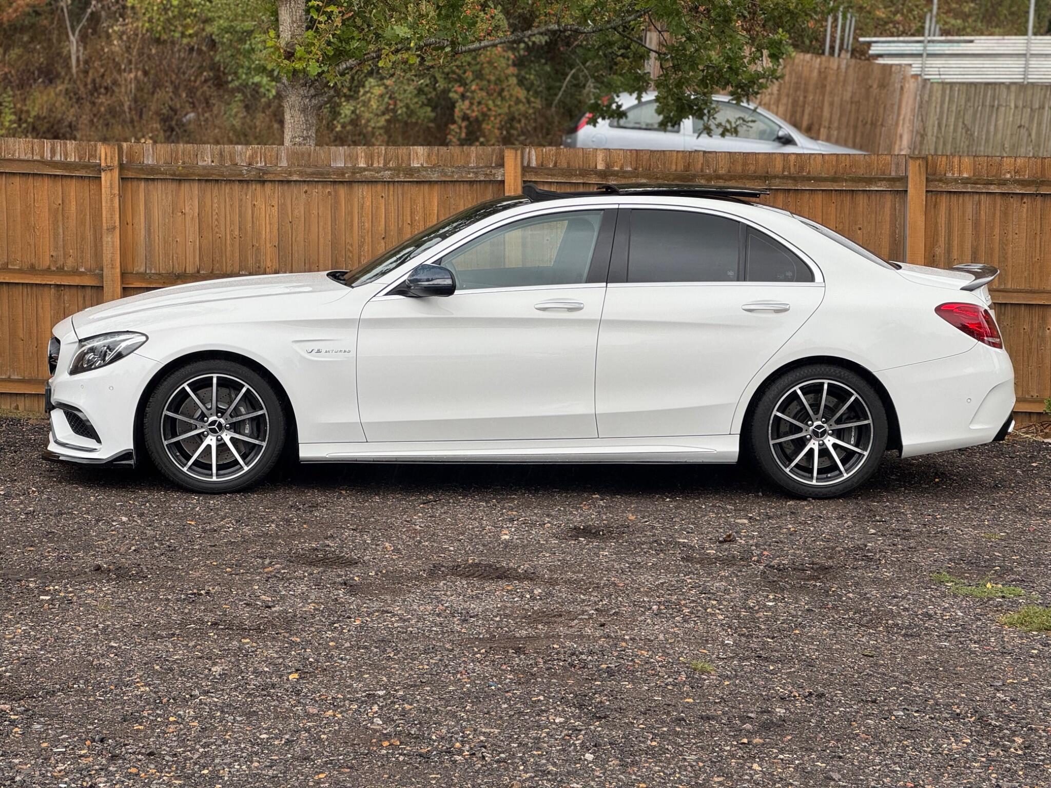 Mercedes-Benz C-Class view 8