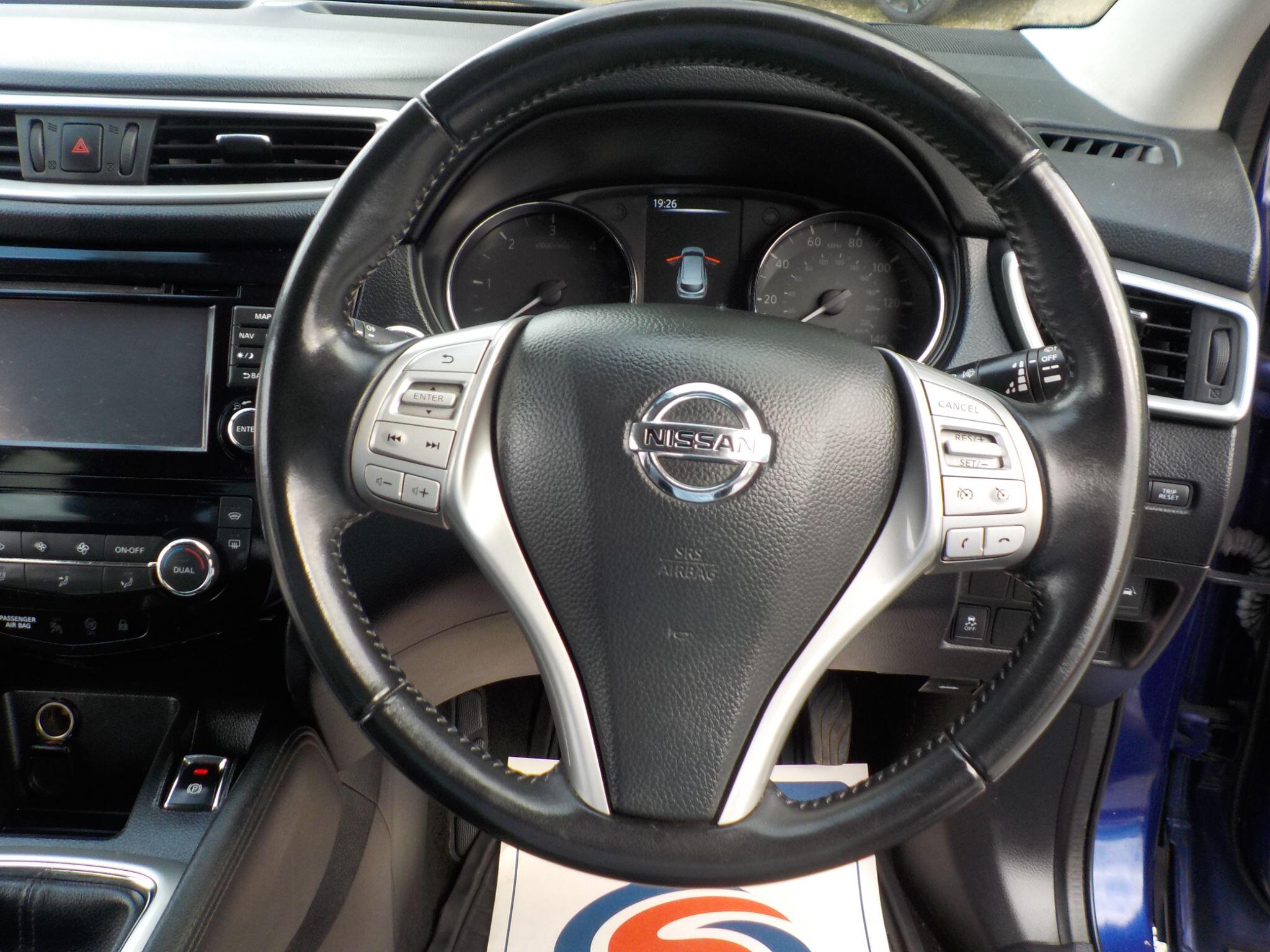 Nissan Qashqai 1.6 dCi Tekna 2WD Euro 6 (s/s) 5dr