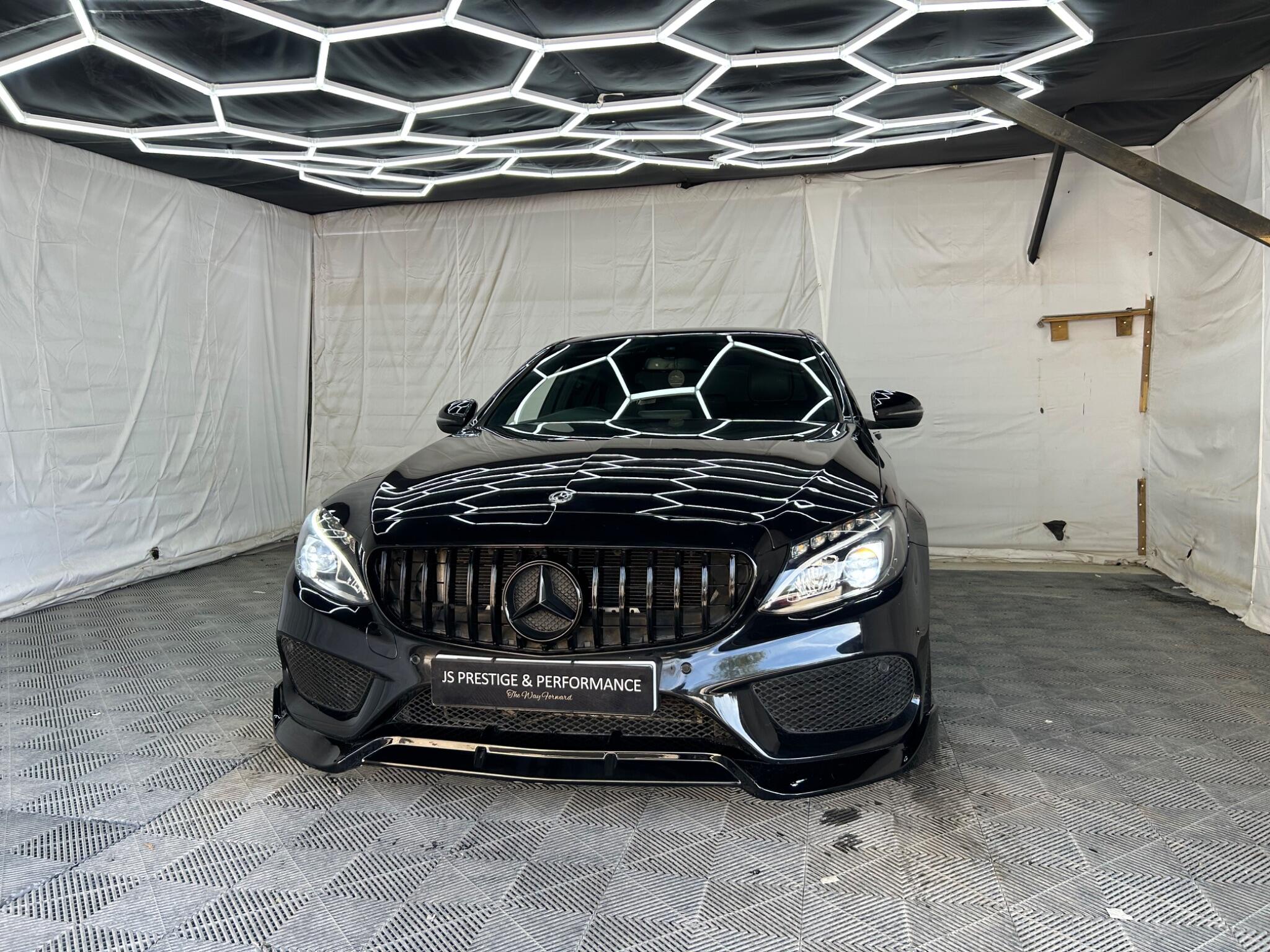 Mercedes-Benz C-Class view 5
