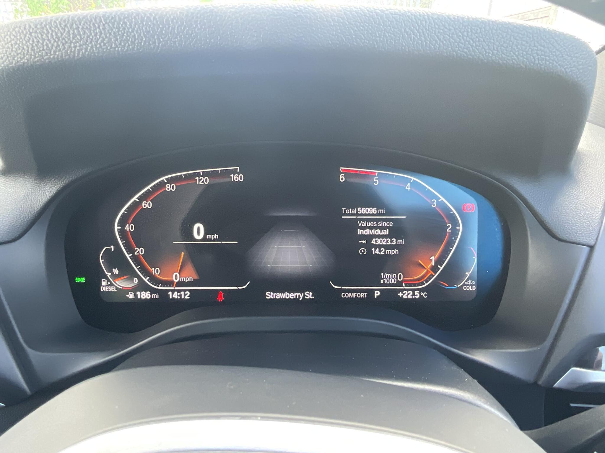 BMW X3 view 21