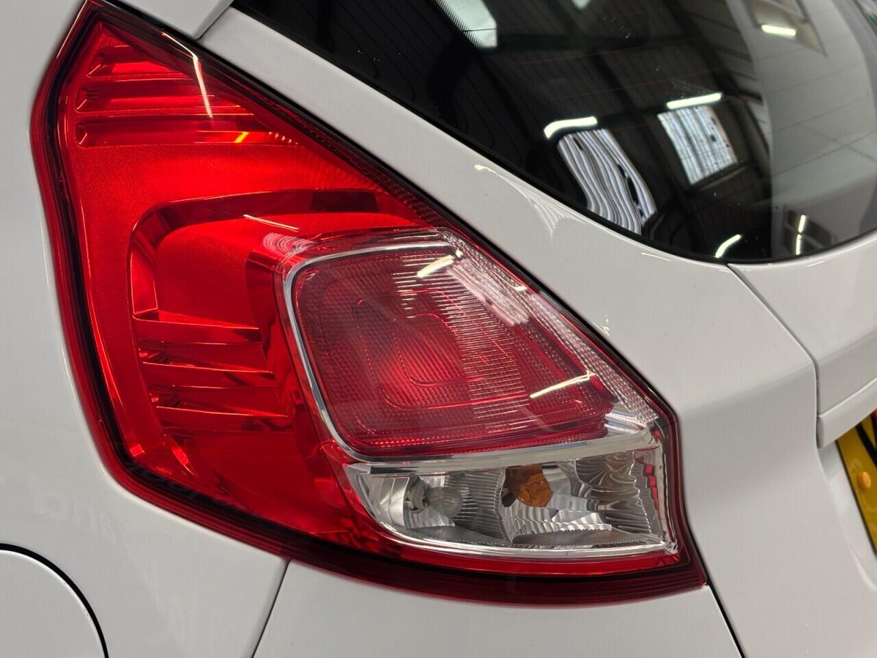 Ford Fiesta view 42