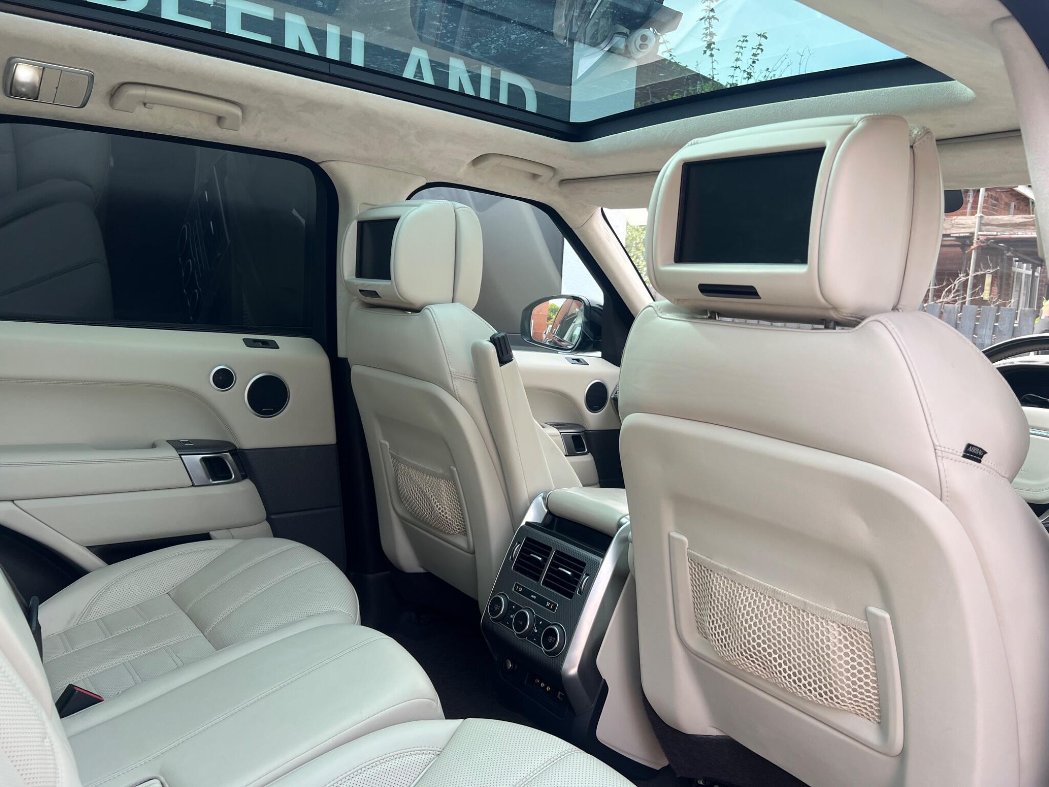 Land Rover Range Rover Sport view 64