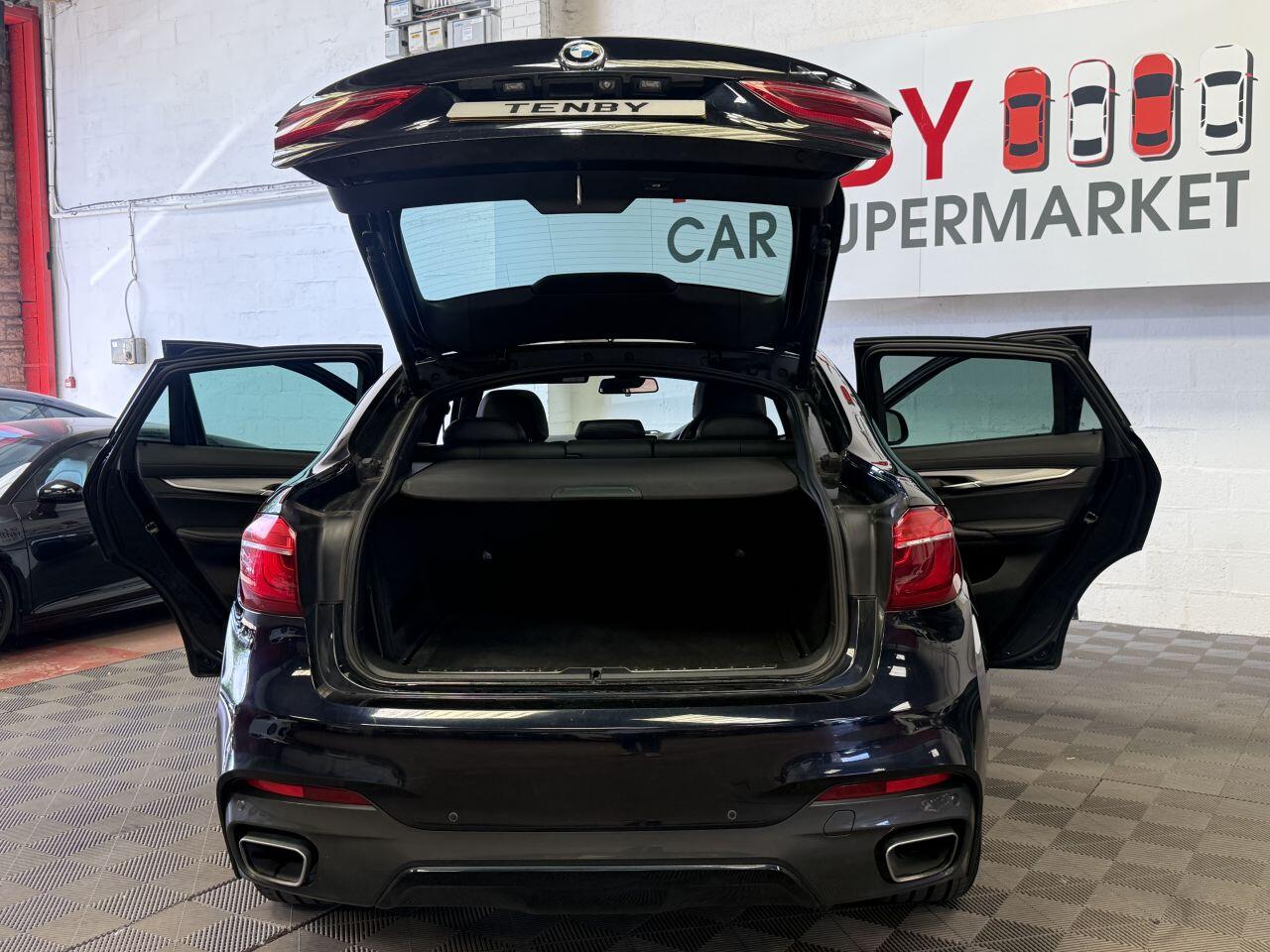 BMW X6 view 15