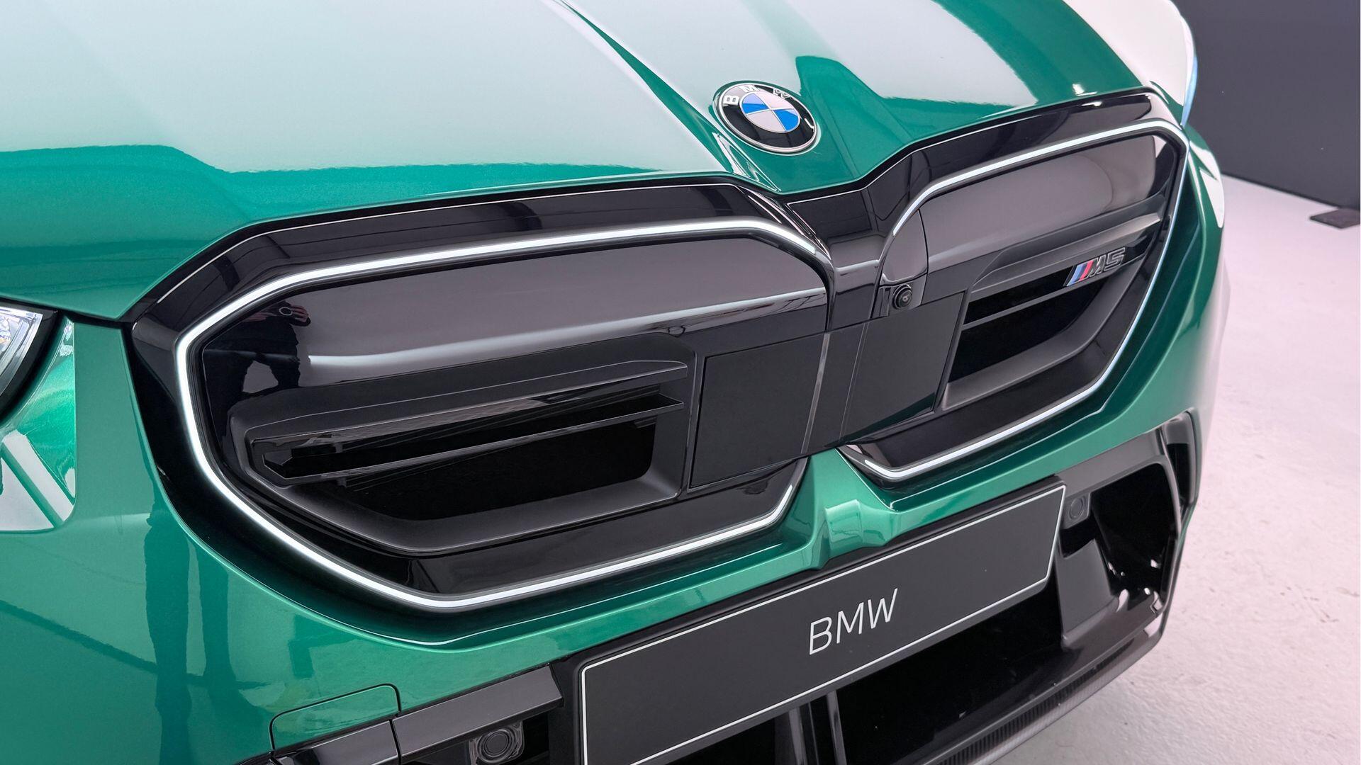 BMW M5 view 27