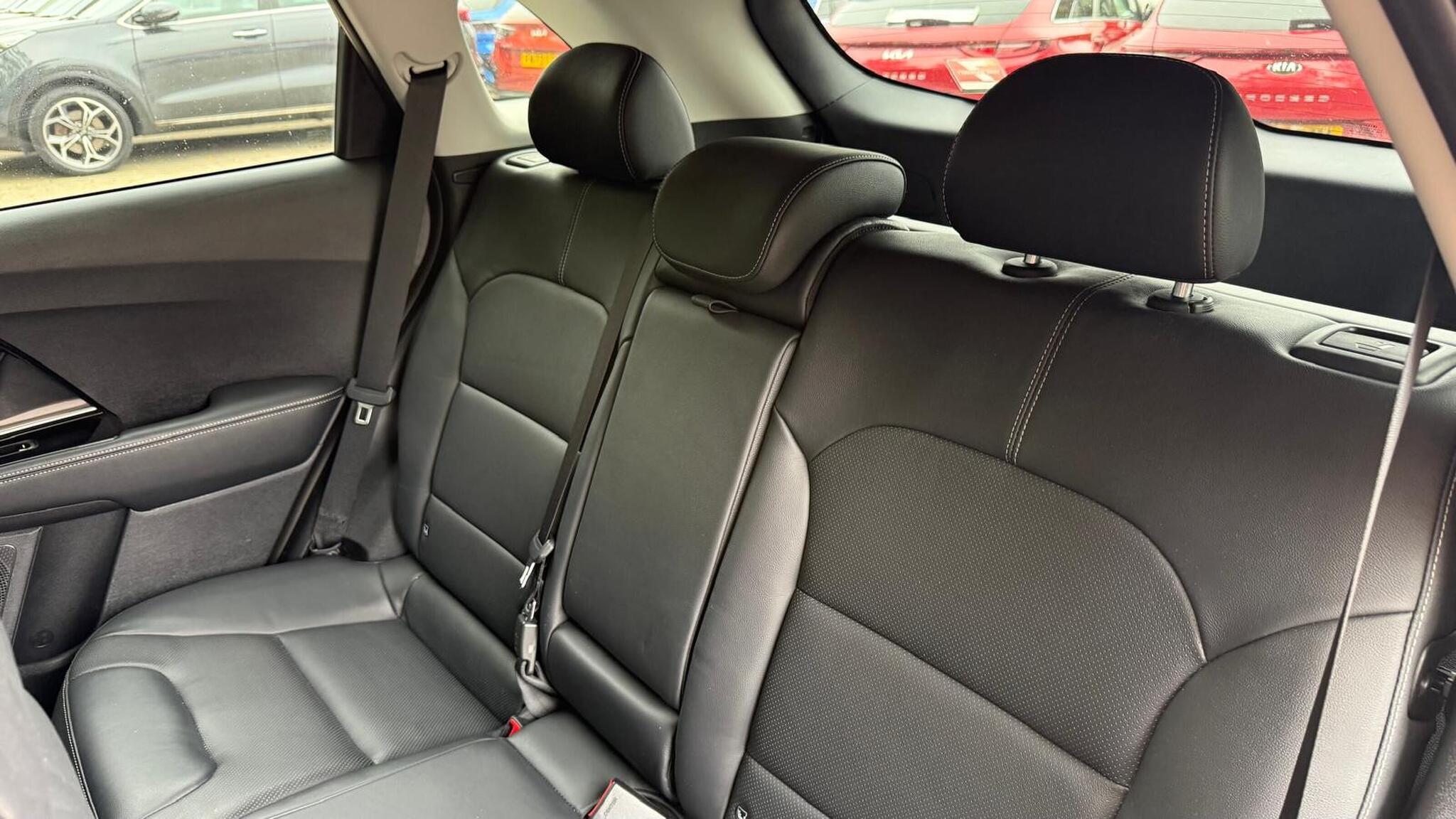 Kia Niro view 29