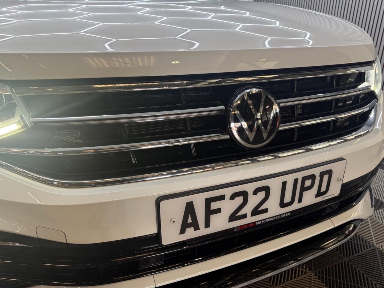 Volkswagen Tiguan Allspace view 36