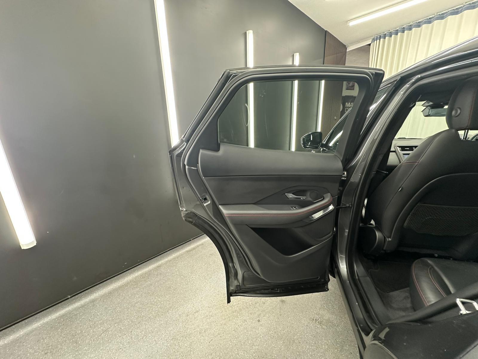 Jaguar E-Pace view 20