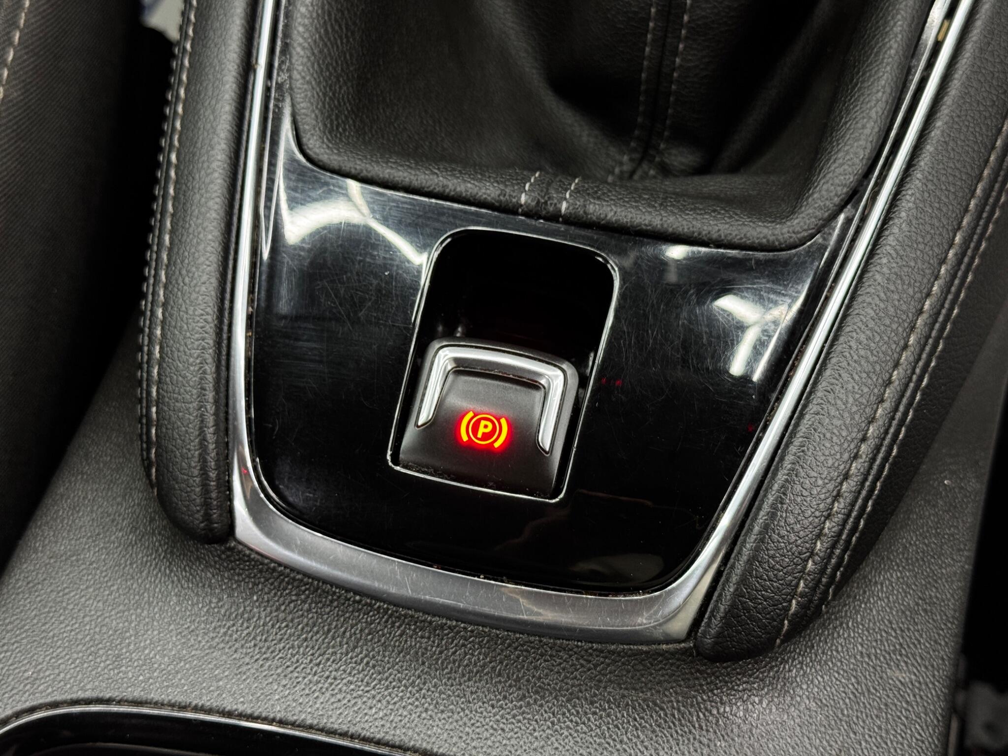 Vauxhall Grandland X view 22