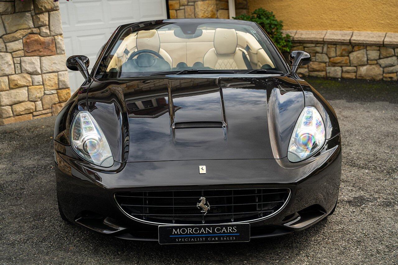 Ferrari California view 34