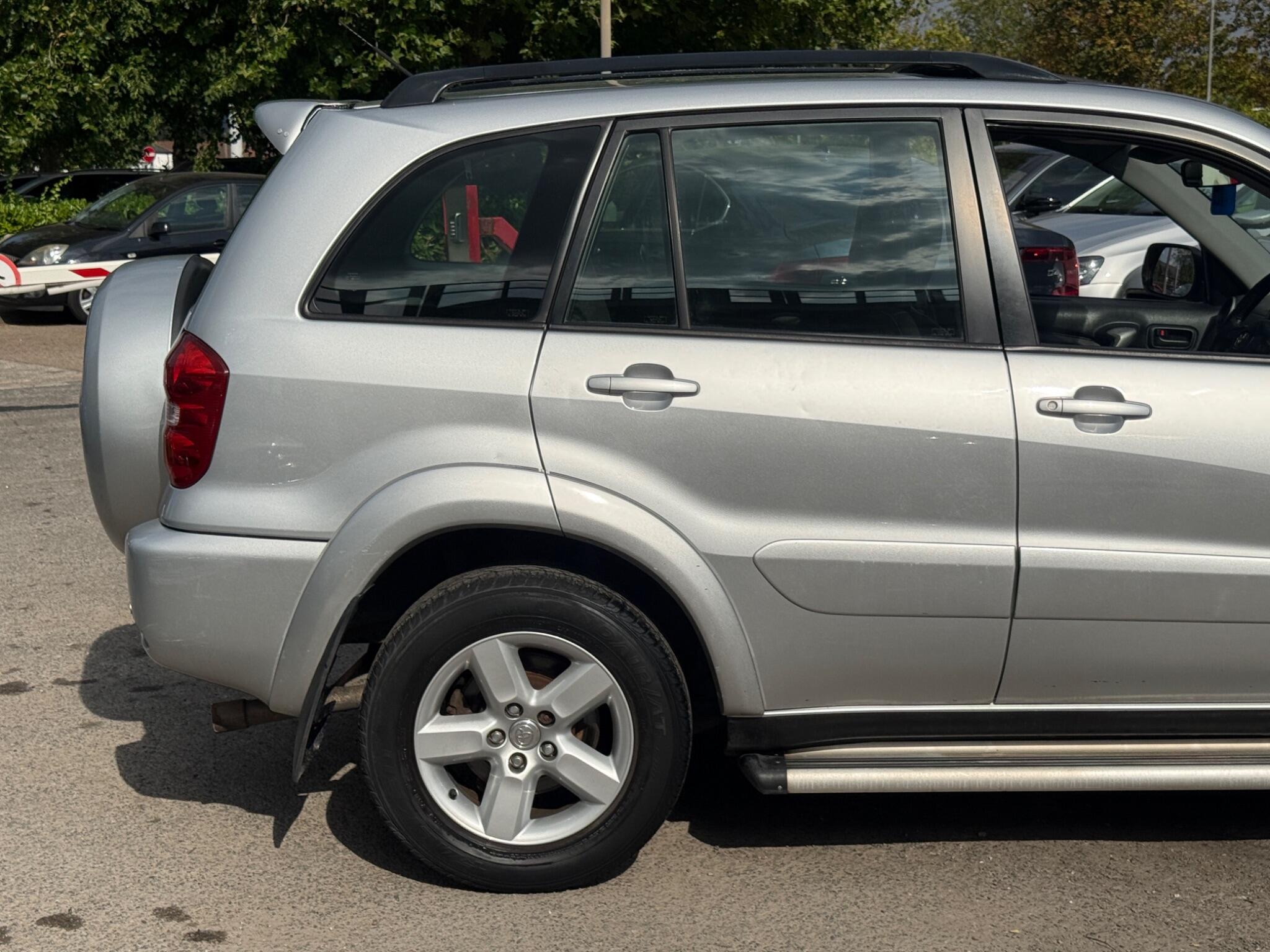 Toyota {Other Models} - Image 21