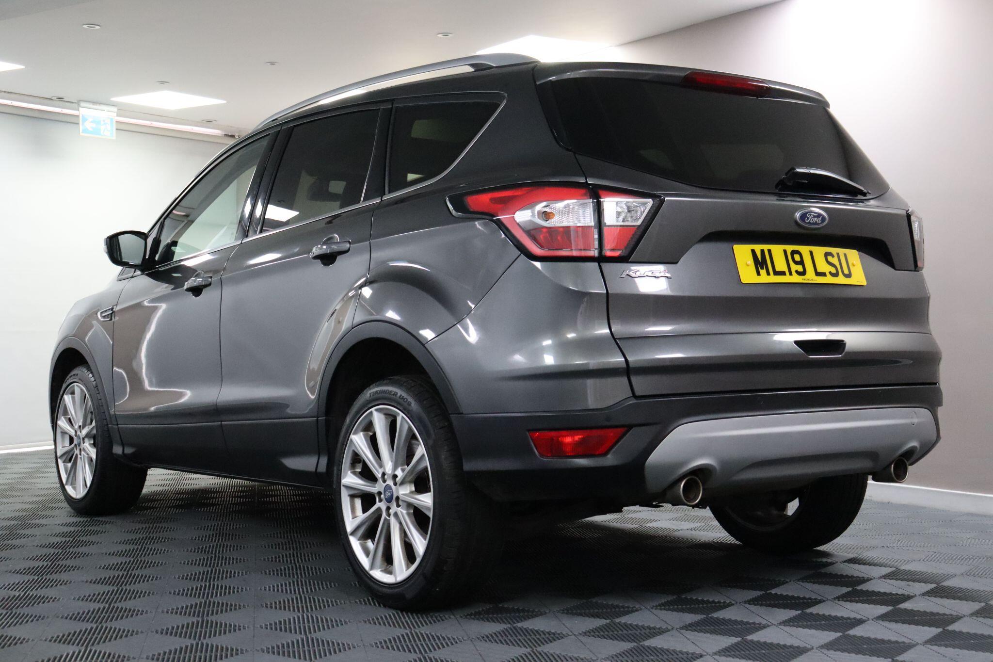 Ford Kuga view 22