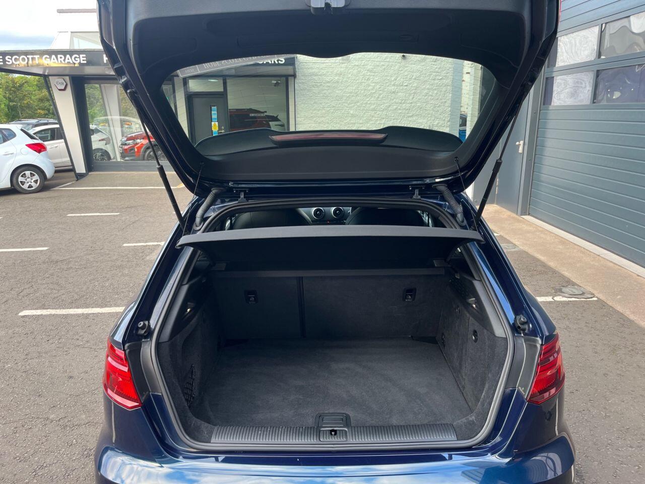 Audi A3 view 26