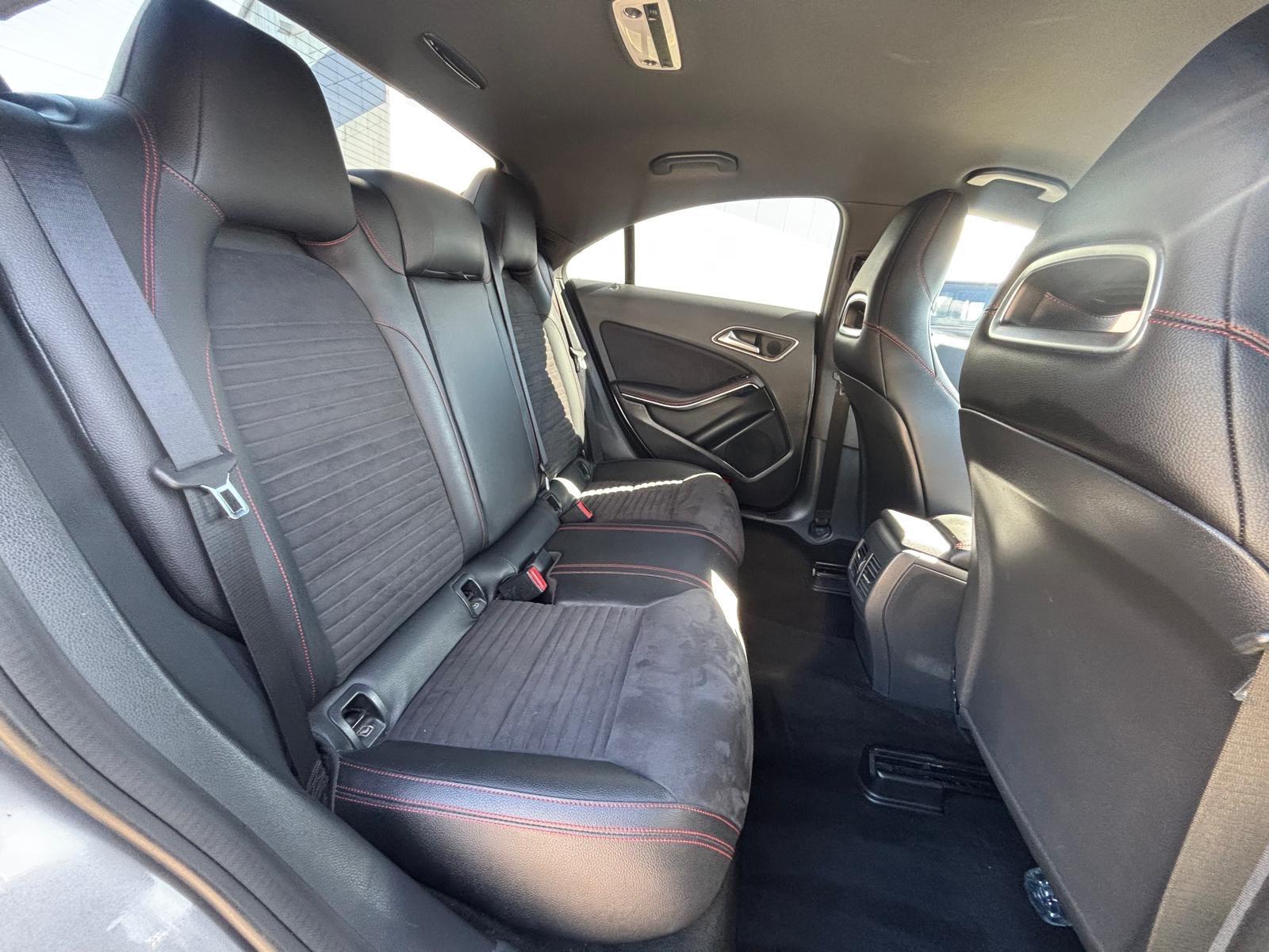 Mercedes-Benz Cla view 19