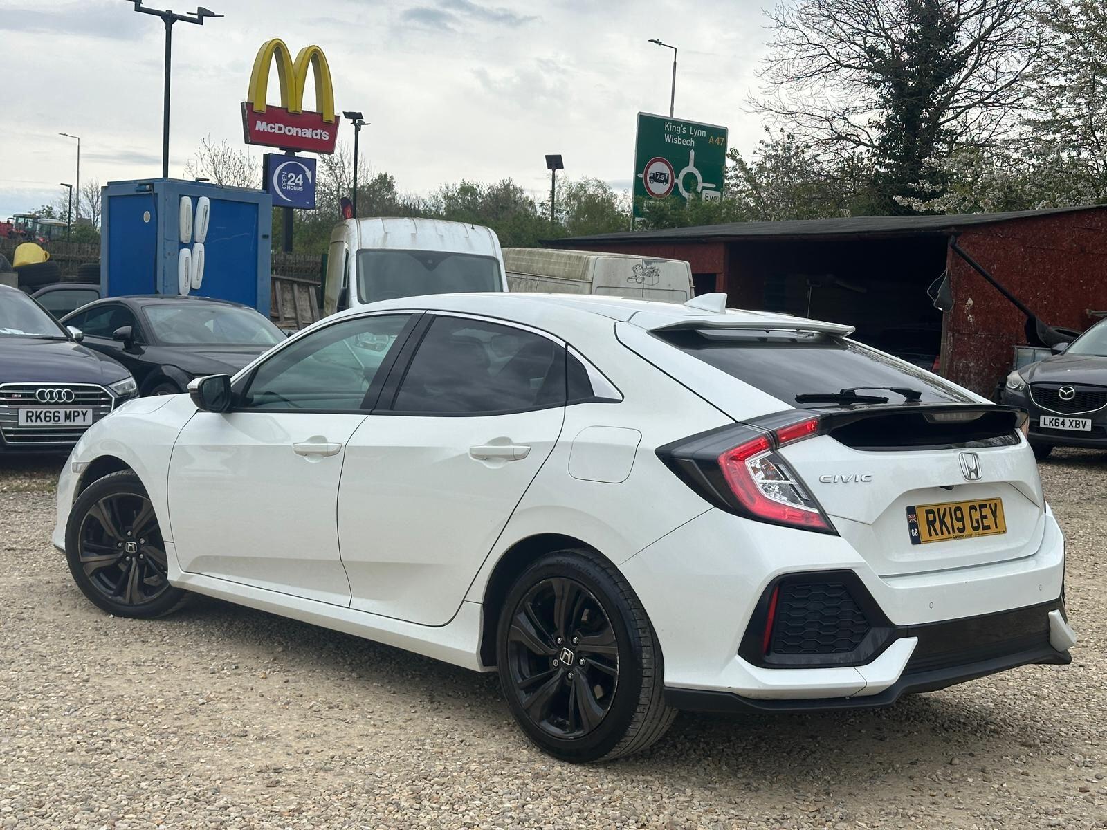 Honda Civic view 4