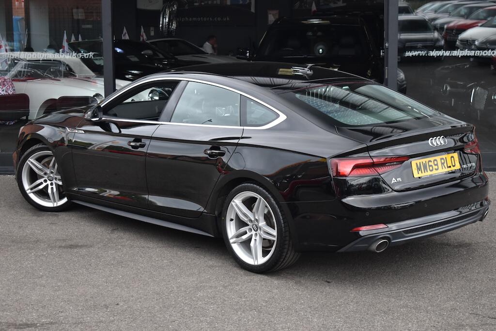 Audi A5 view 2
