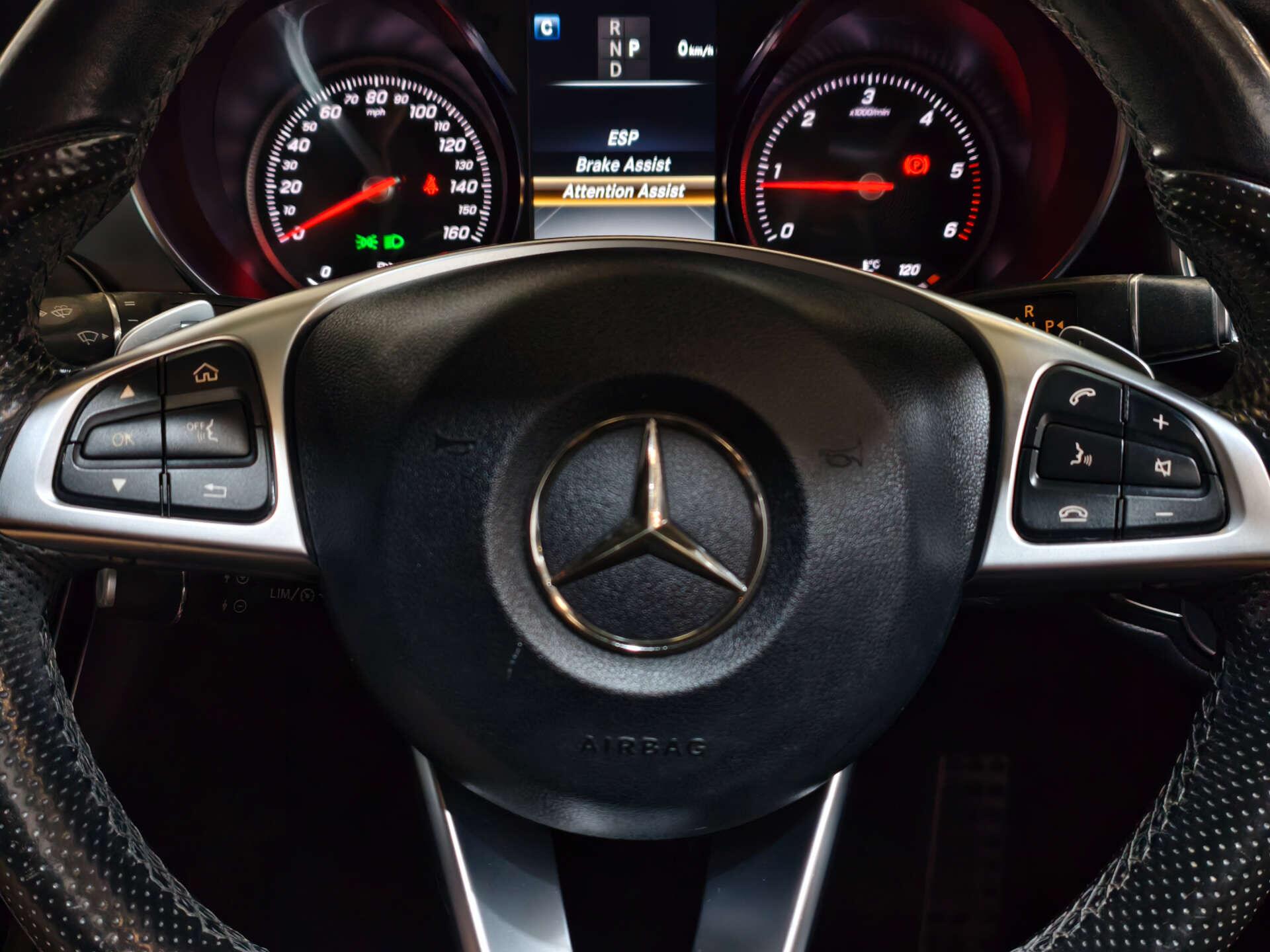 Mercedes-Benz C Class view 29