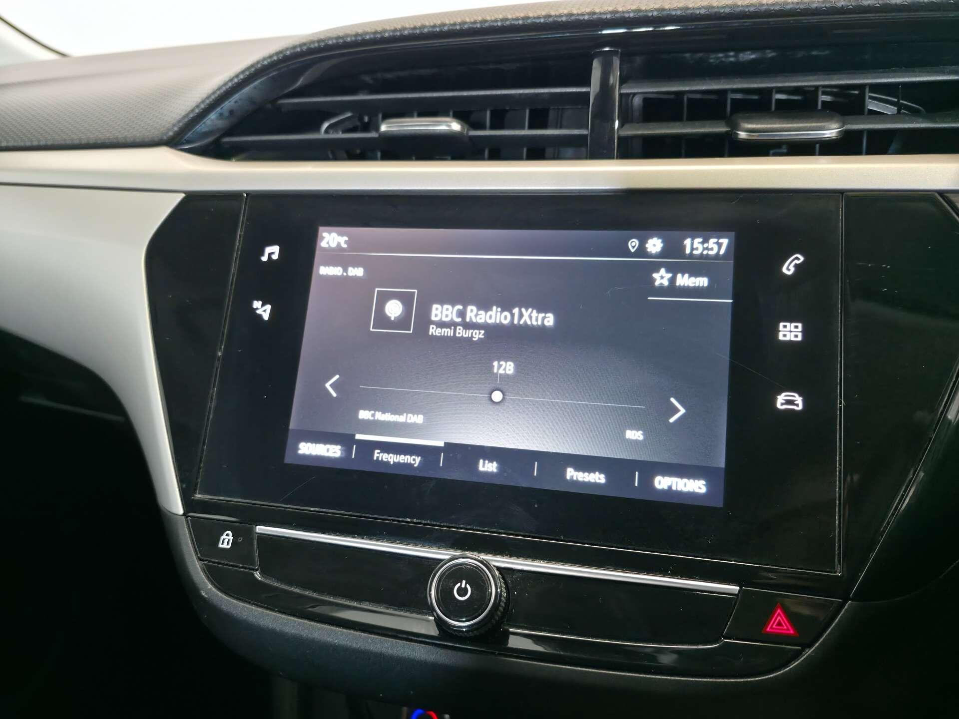 Vauxhall Corsa view 31