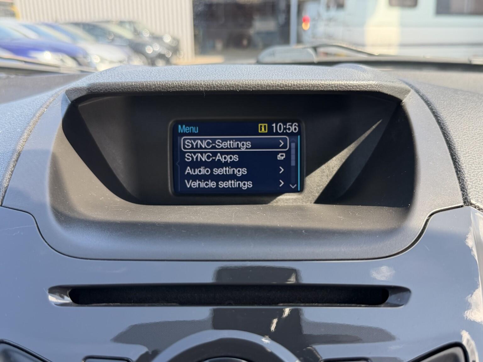 Ford Ecosport view 41