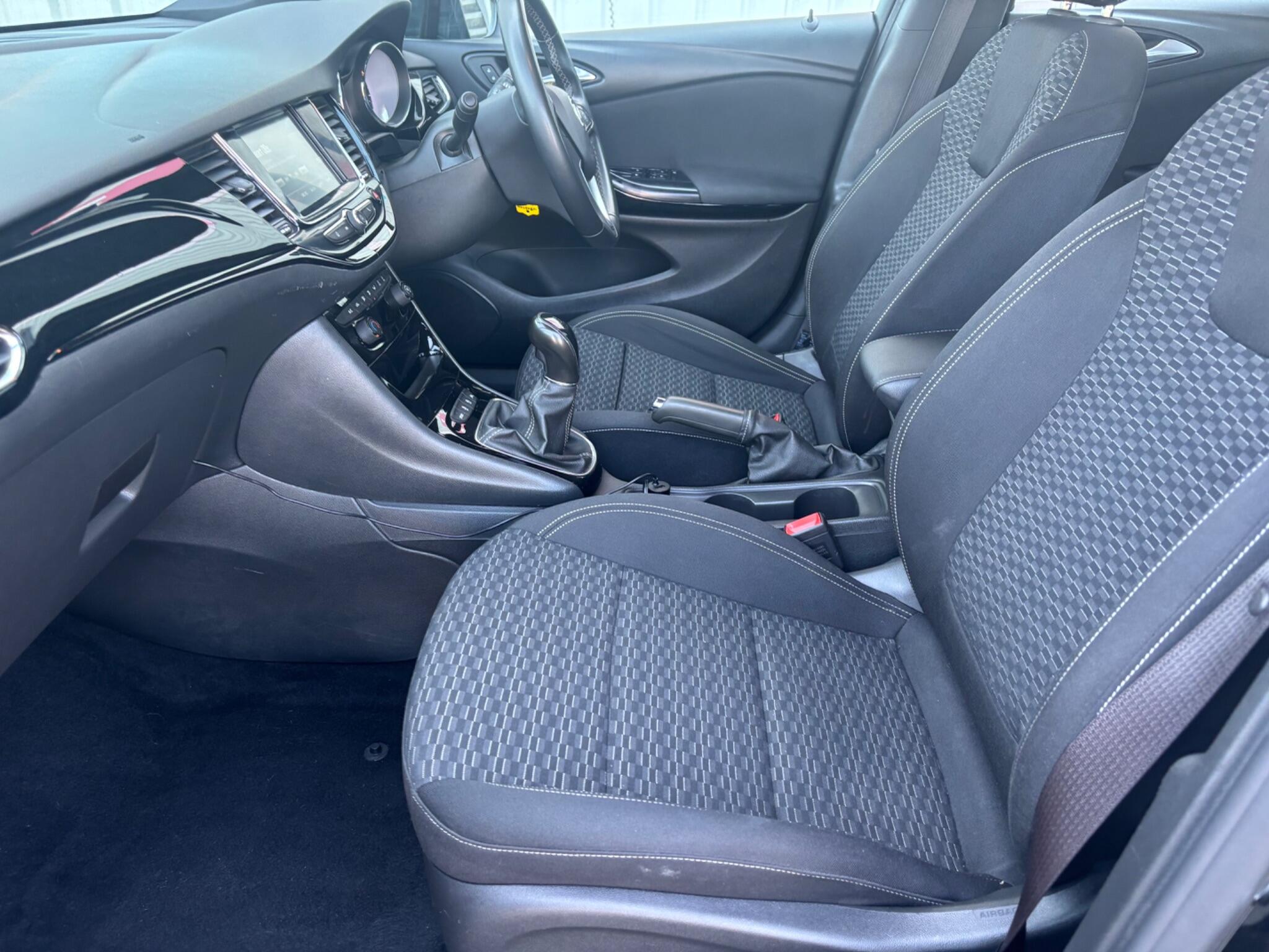 Vauxhall Astra view 17