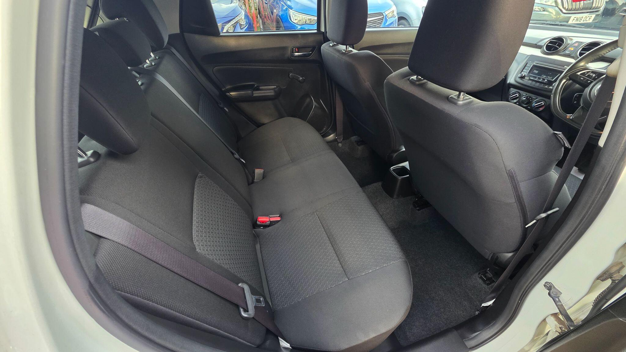 Suzuki Swift view 24
