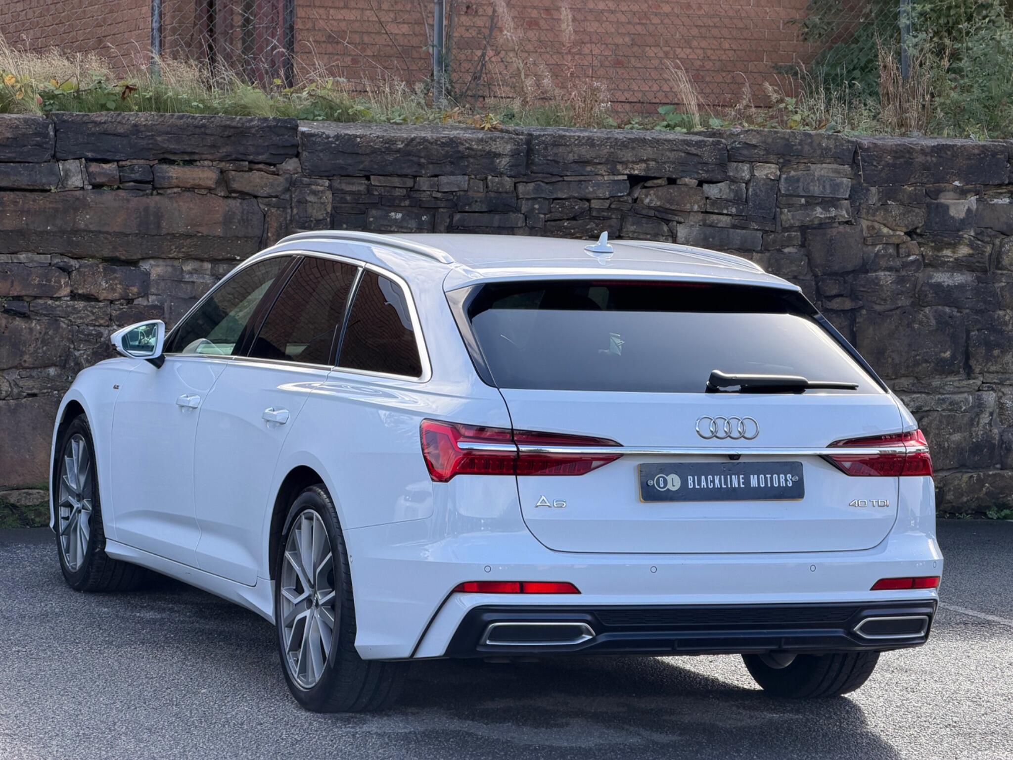 Audi A6 view 5